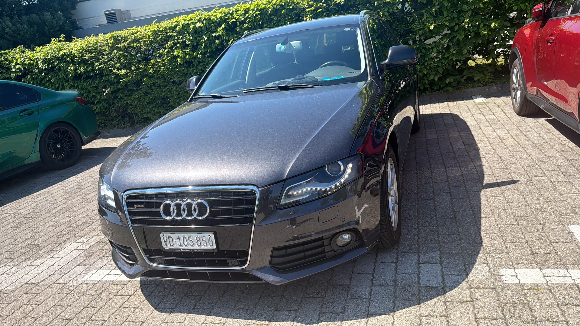AUDI A4 Avant 3.2 FSI quattro tiptronic-image-0