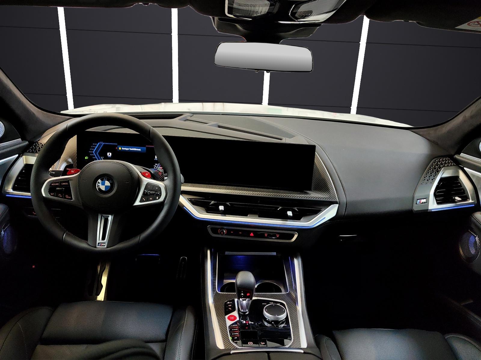 BMW XM 50e Plug-in Hybrid-image-18