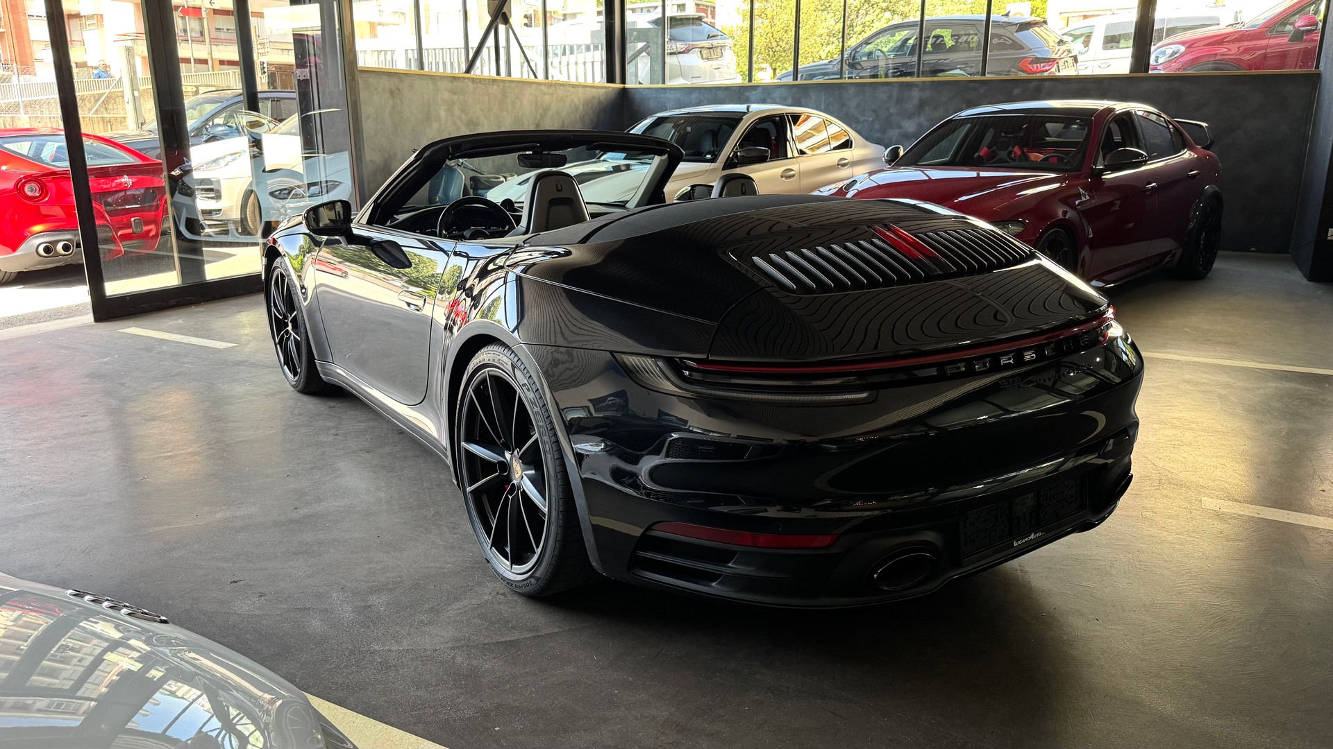 PORSCHE 911 Carrera 4S Cabriolet PDK-image-4