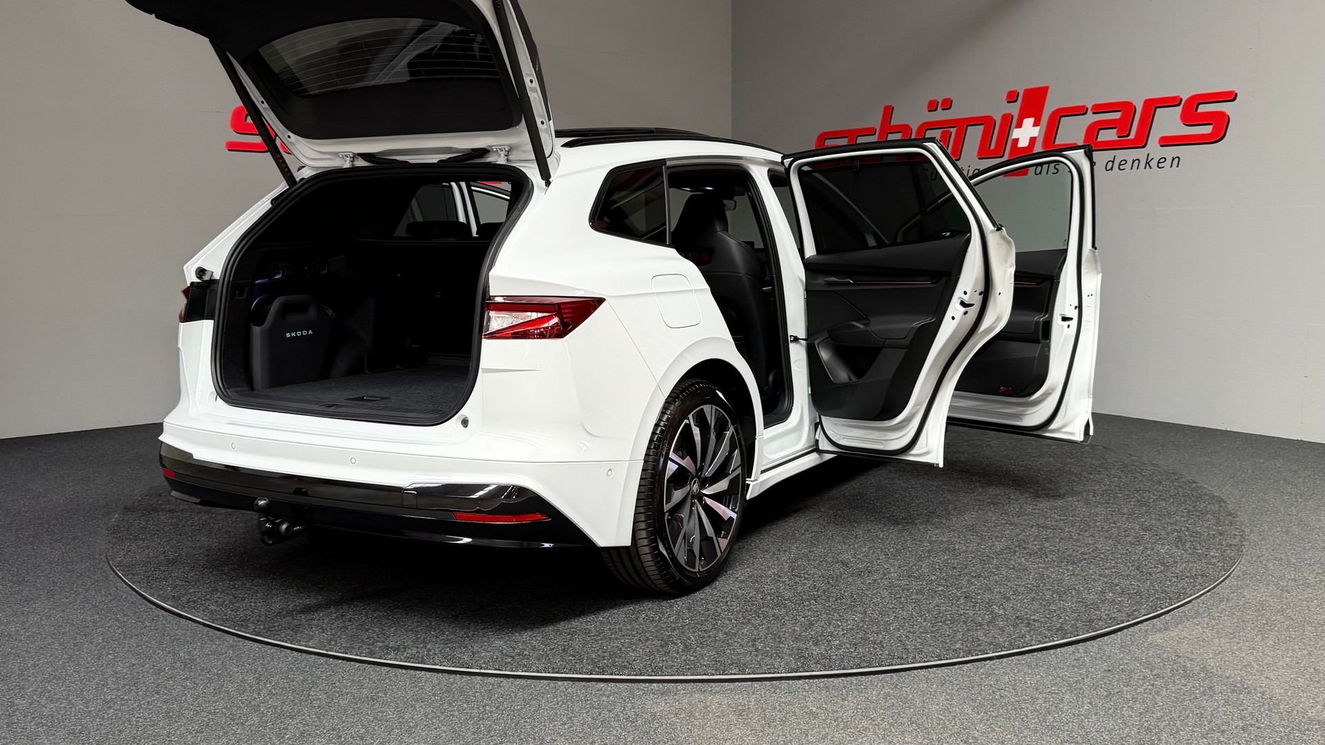 SKODA Enyaq 85x Sportline 4x4-image-6