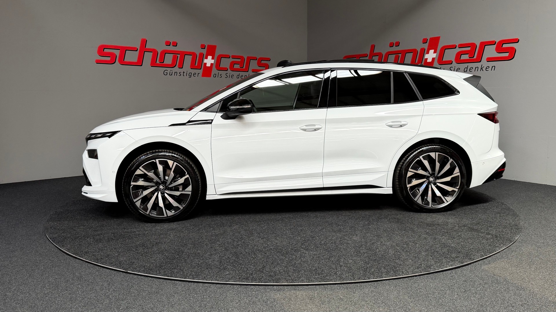 SKODA Enyaq 85x Sportline 4x4-showroom-element-2