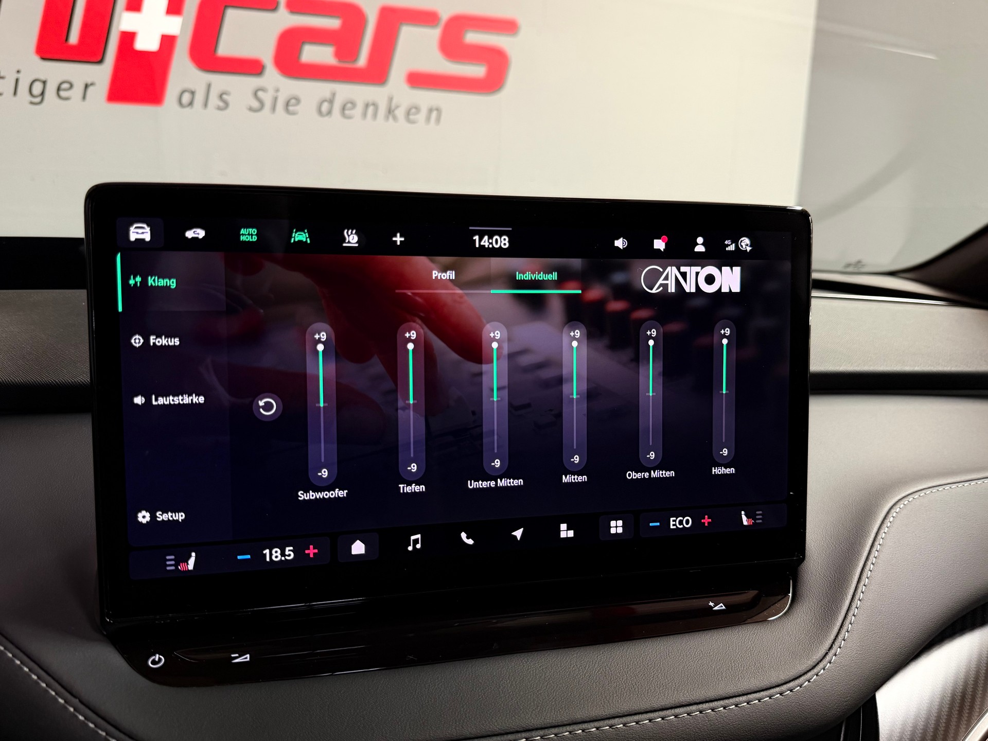 SKODA Enyaq 85x Sportline 4x4-image-25
