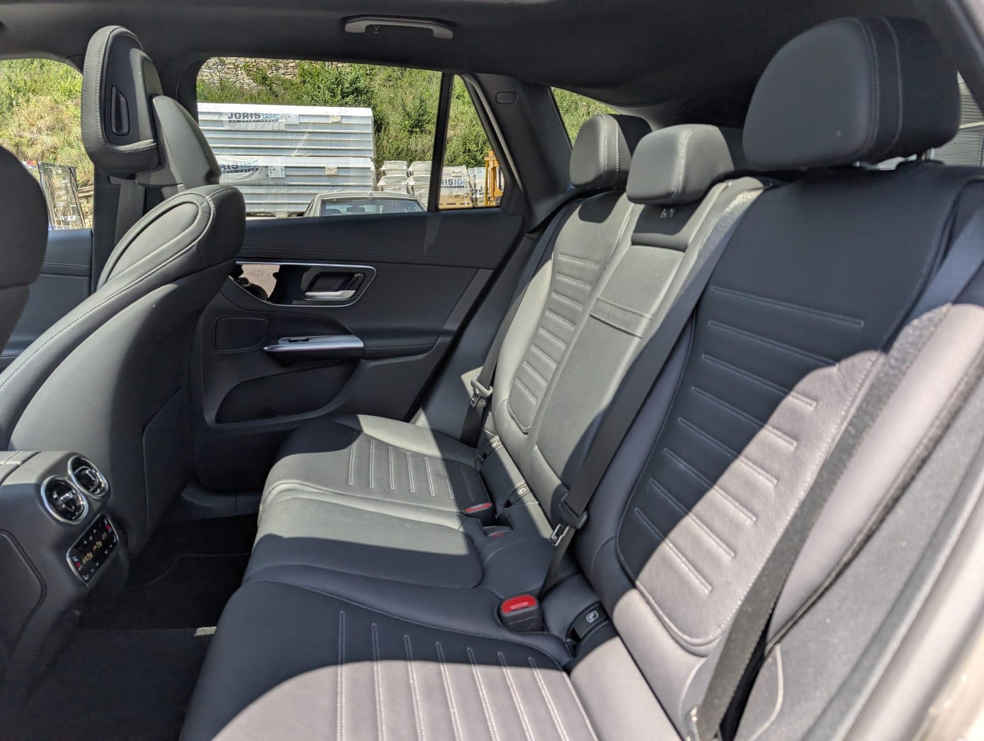 MERCEDES-BENZ GLC 200 4m-image-16