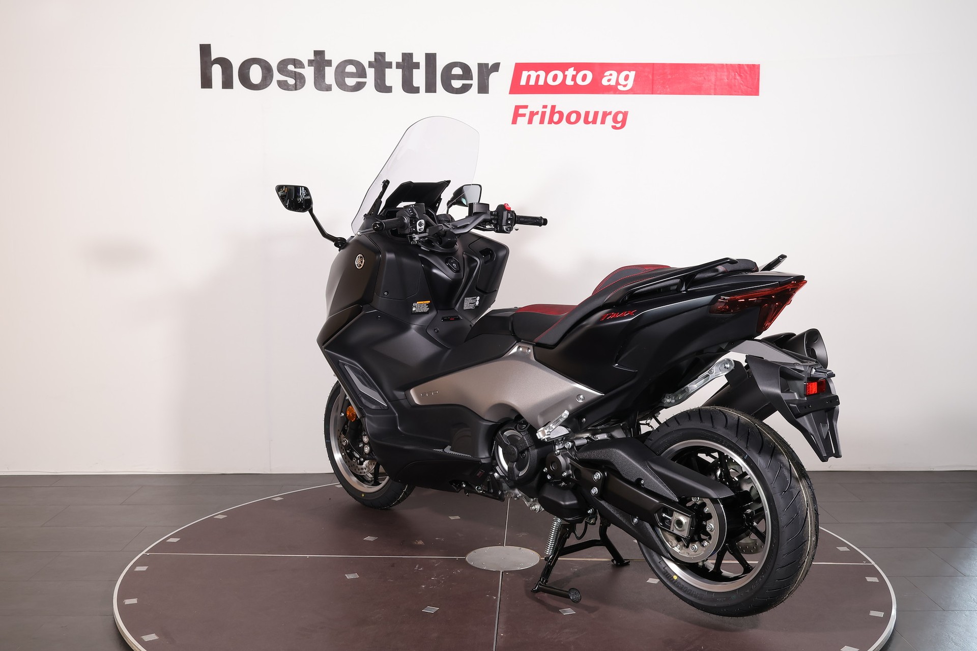 YAMAHA TMAX 25th Anniversary-showroom-element-3