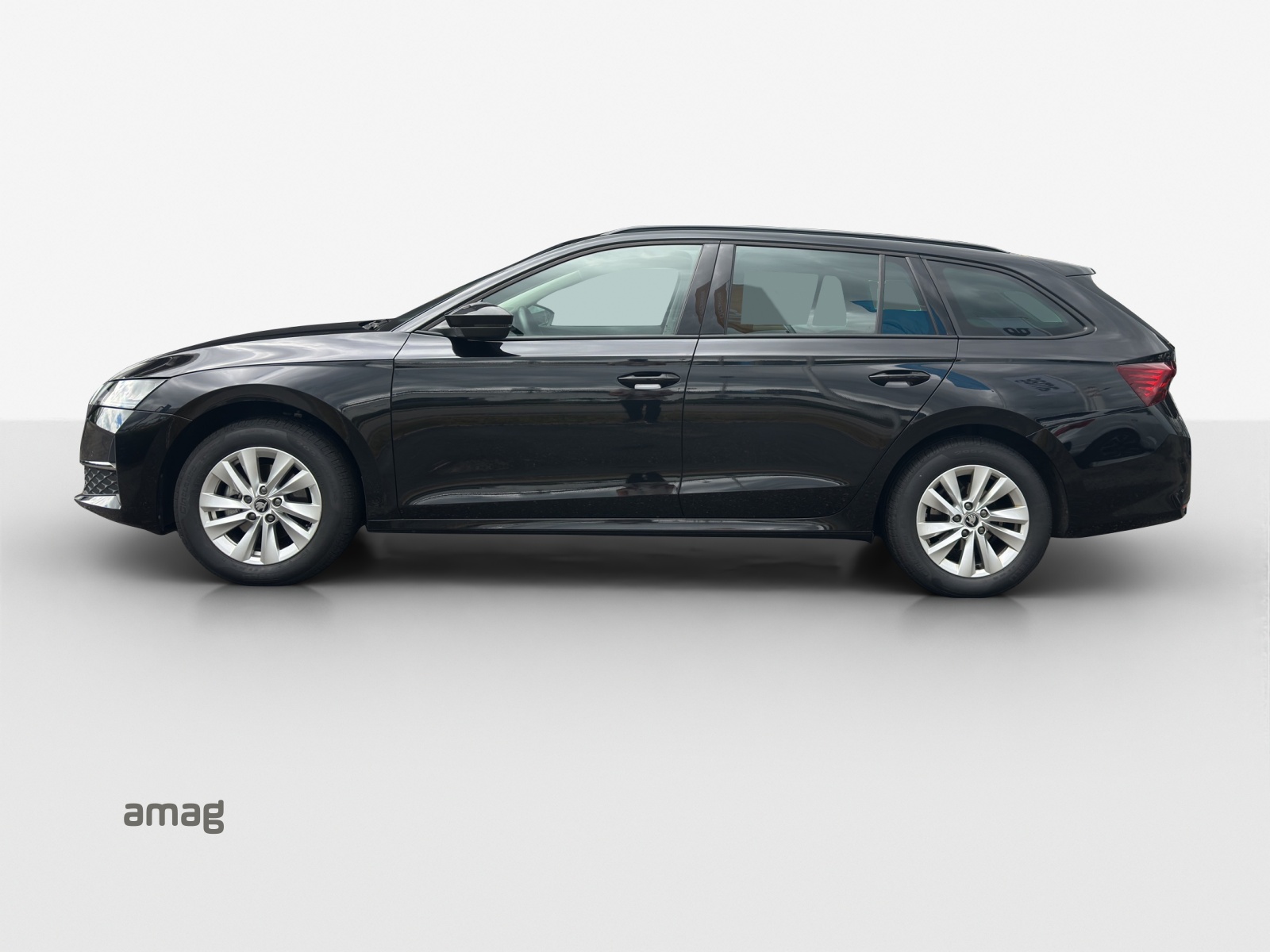 SKODA Octavia Combi 2.0 TDI DSG Selection-image-1