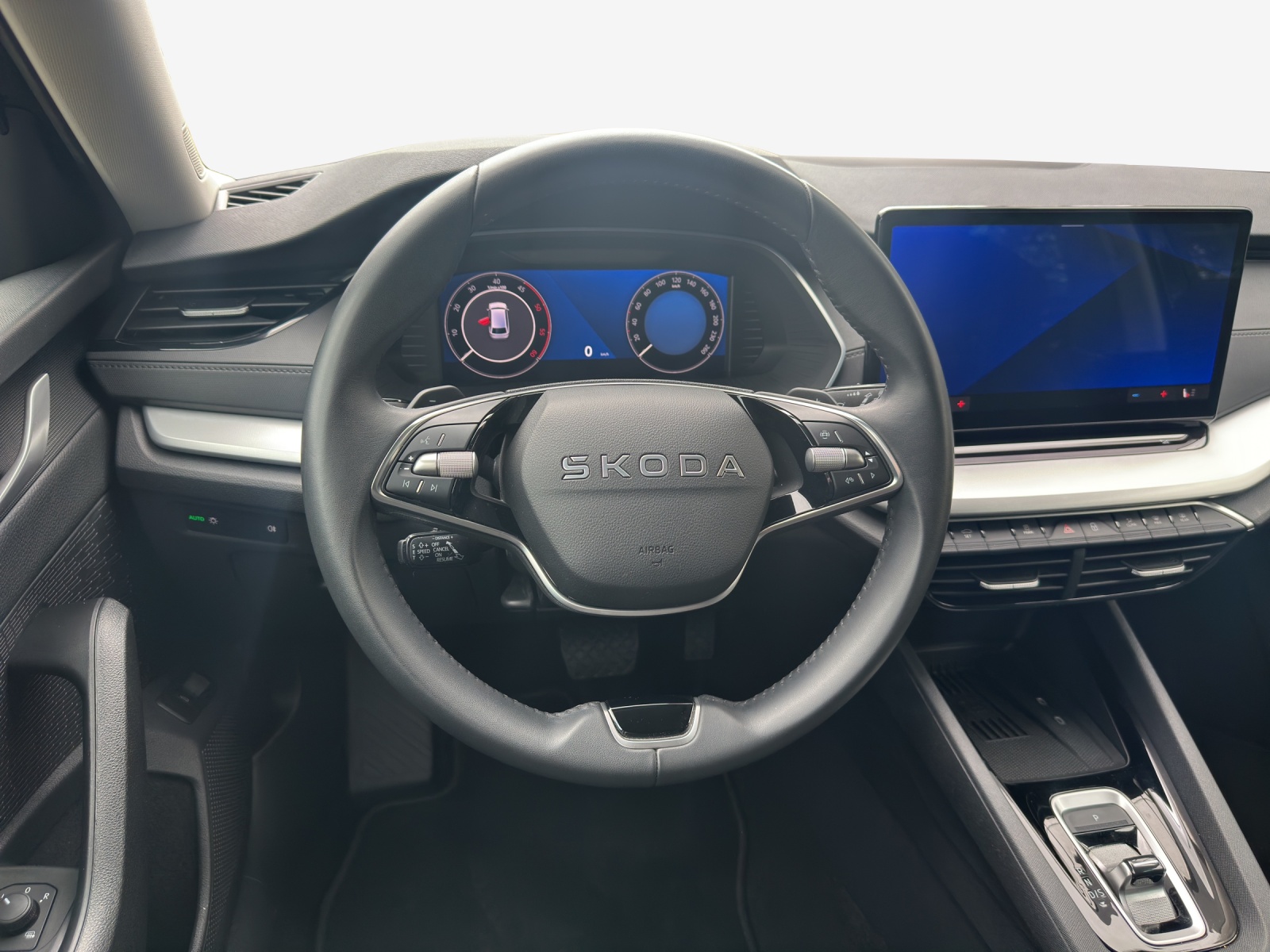 SKODA Octavia Combi 2.0 TDI DSG Selection-image-9
