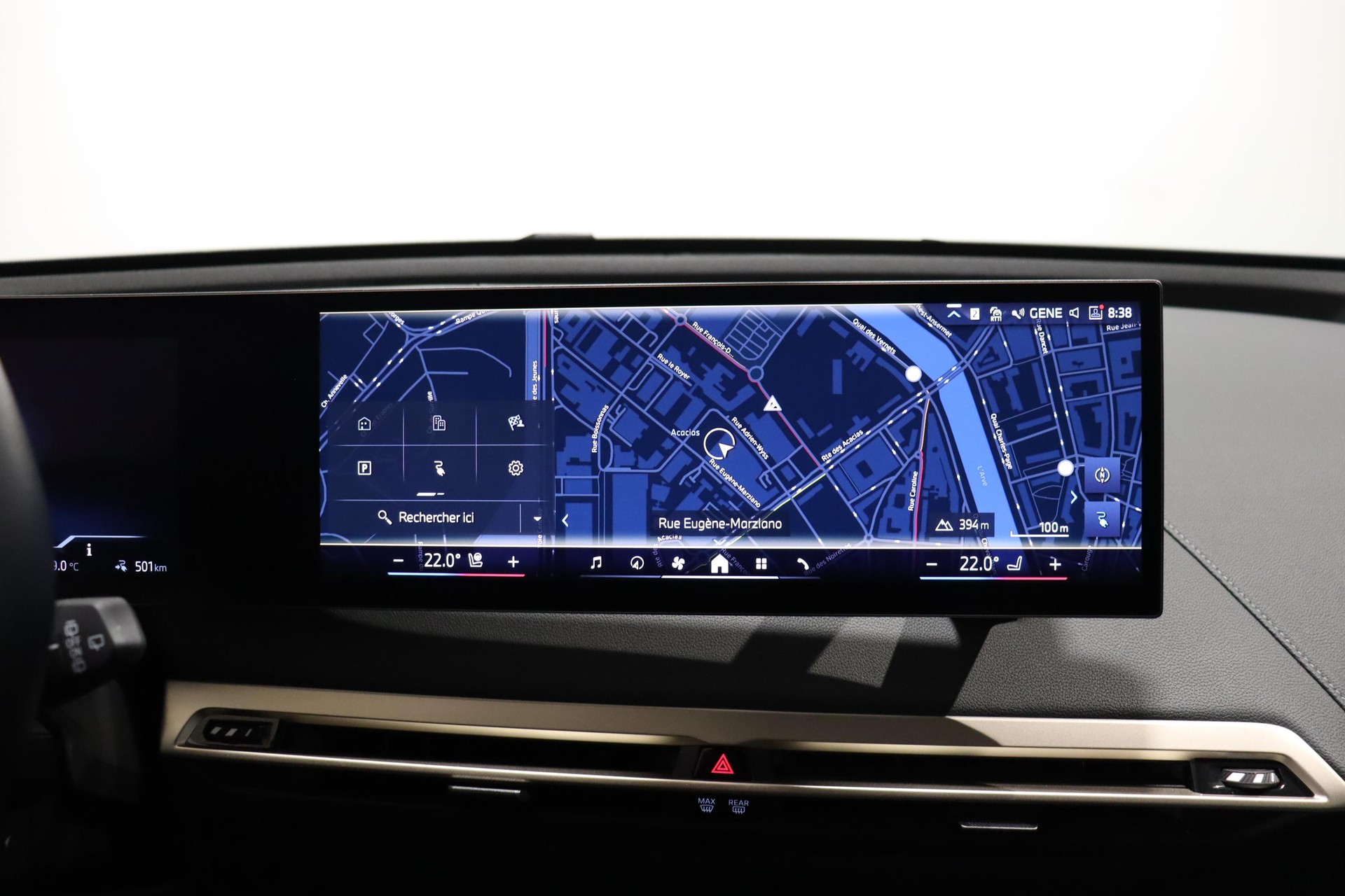BMW iX xDrive50-image-14