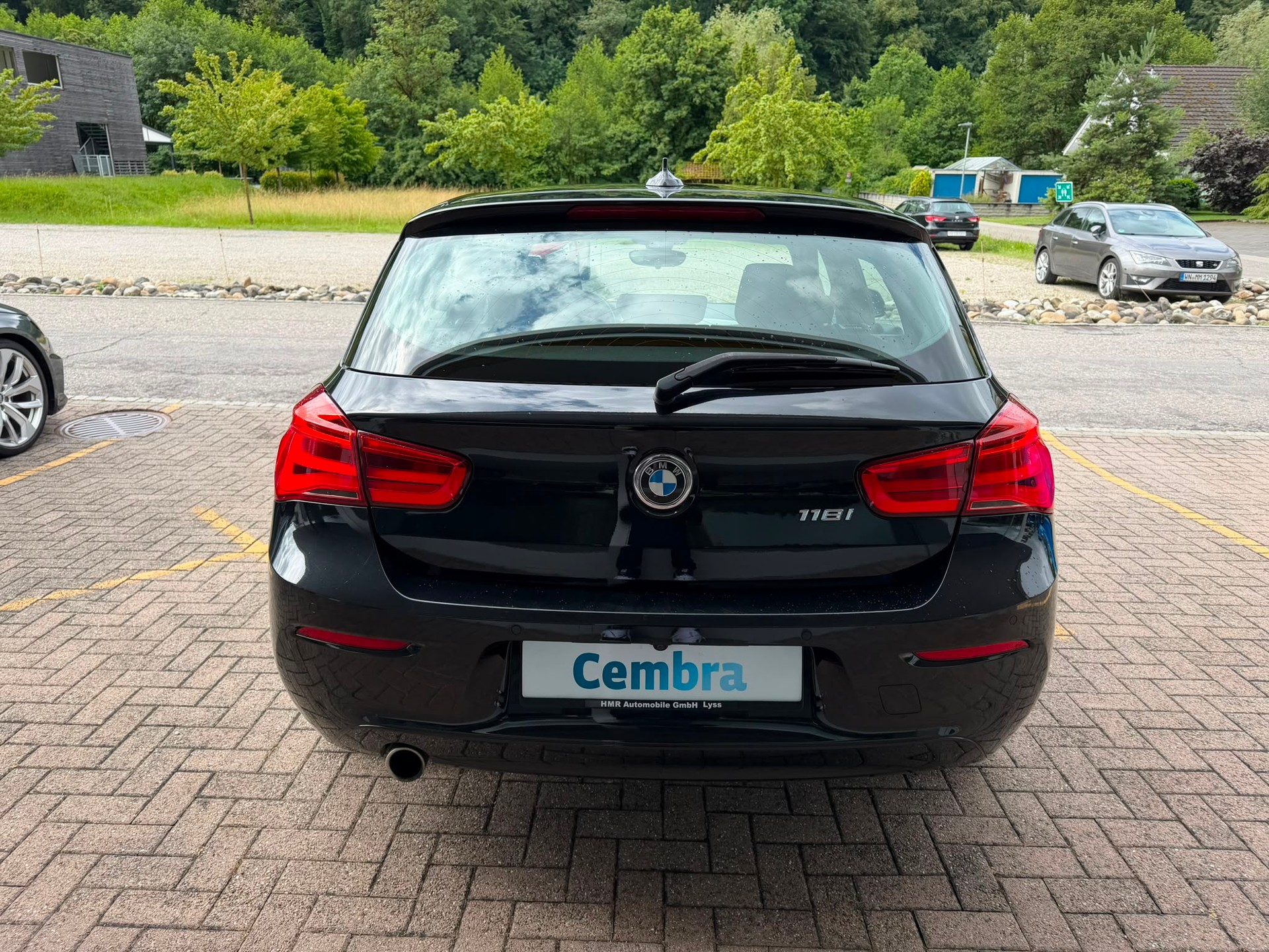 BMW 118i Steptronic-image-3
