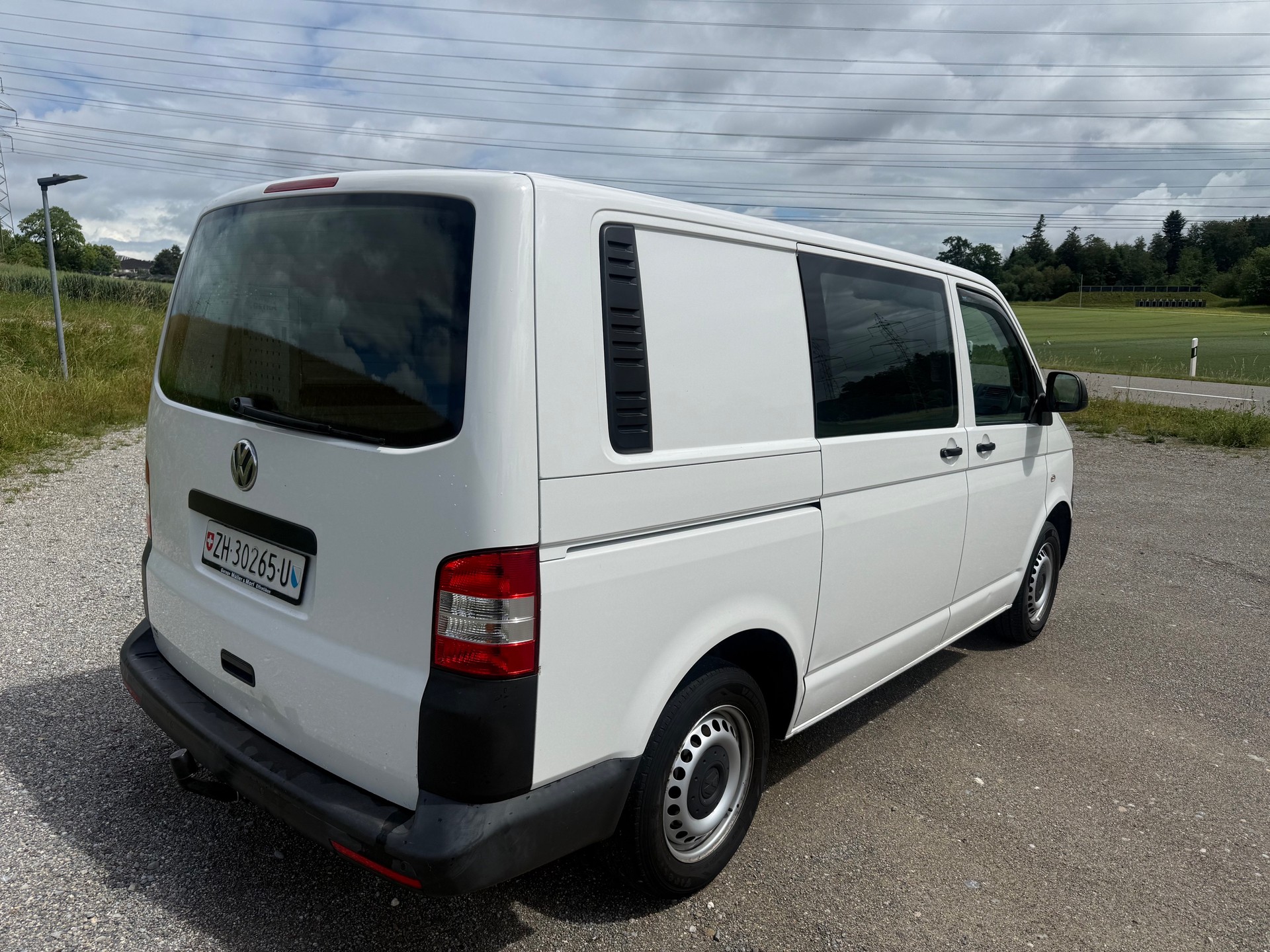VW T5 2.0 TDI-image-5