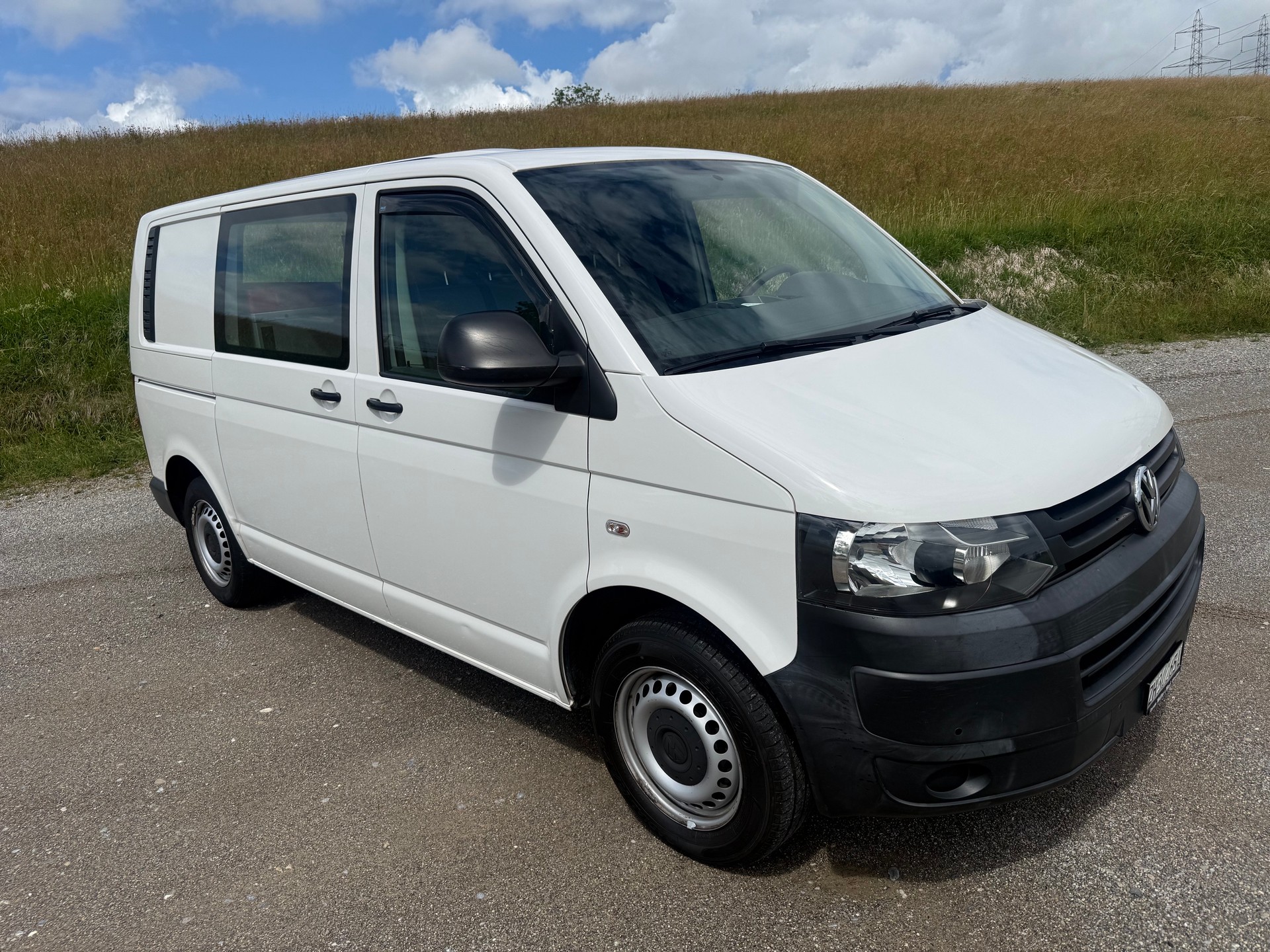 VW T5 2.0 TDI-image-1