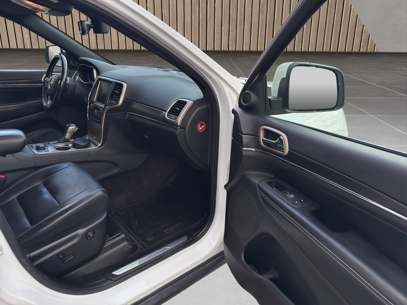 JEEP Grand Cherokee 3.0 CRD Limited Automatic-image-9