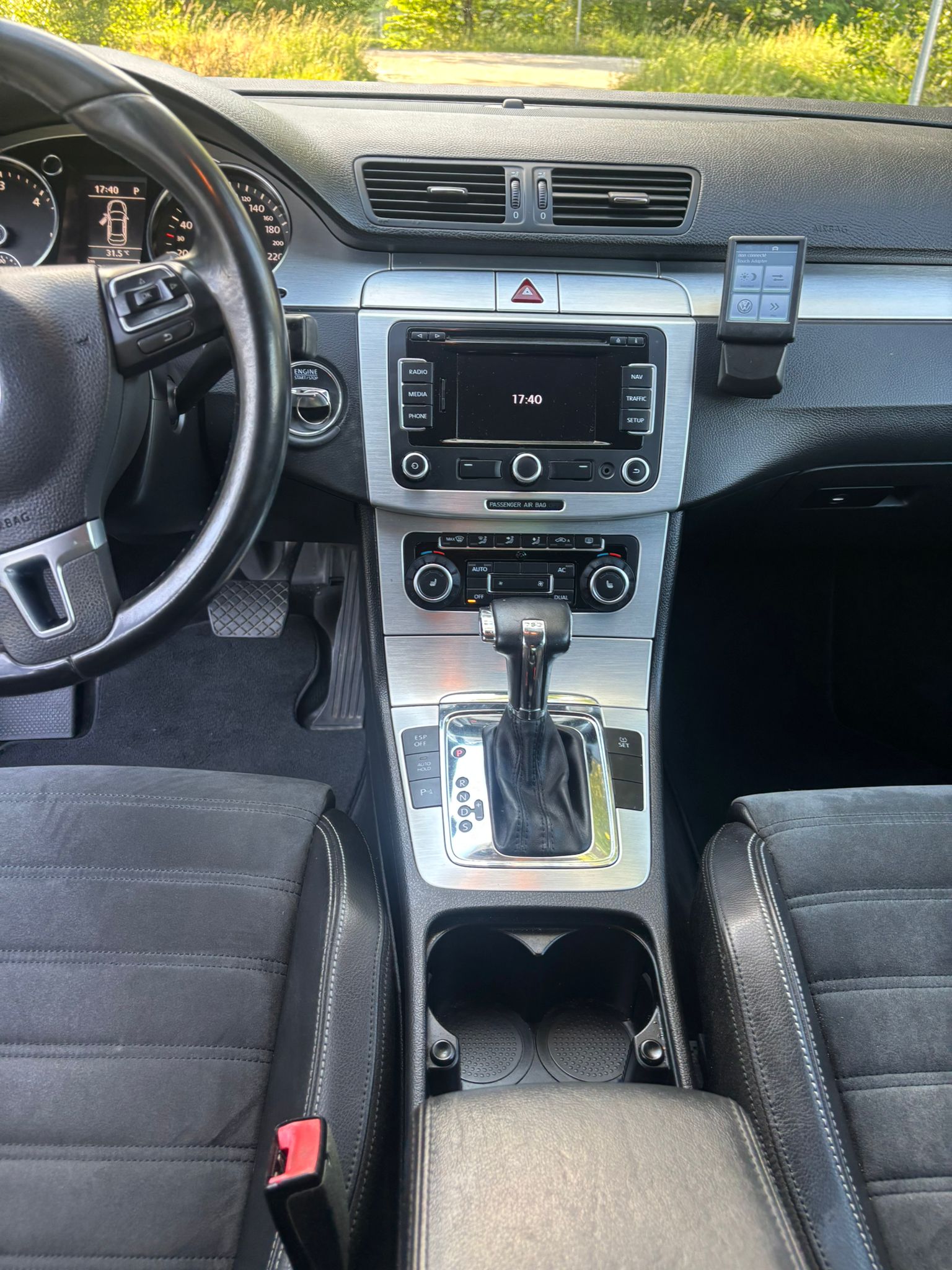 VW Passat CC 2.0 BlueTDI DSG-image-12