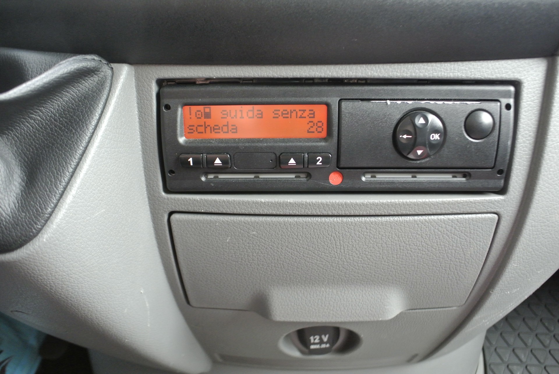 VW Crafter BMT W+B, (Bus 24 Posti)-image-28