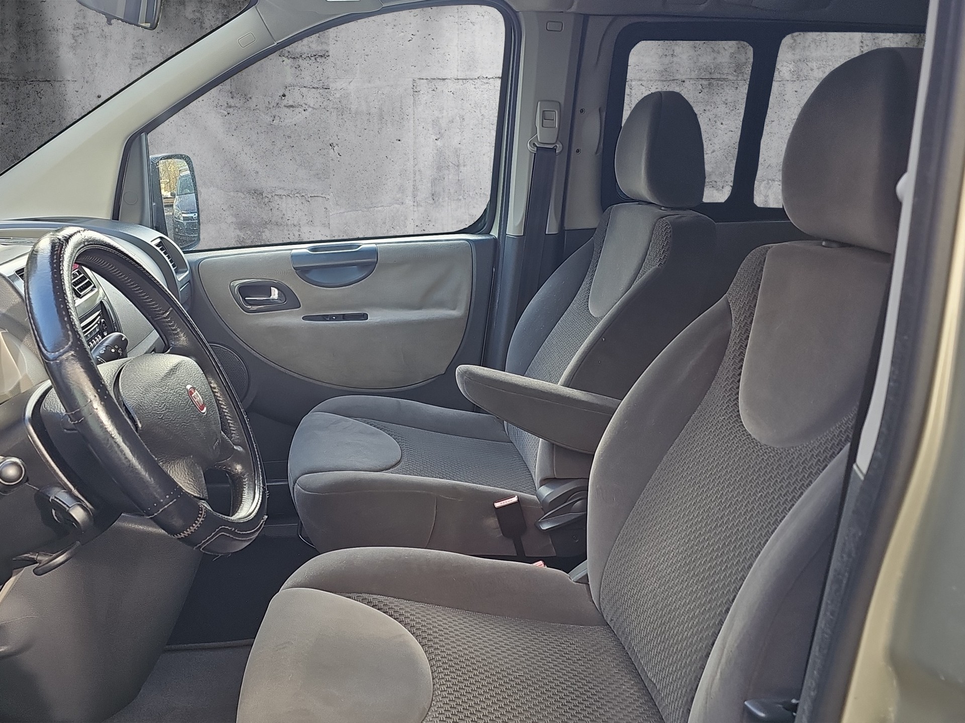 FIAT Scudo 2.0 JTD Panorama Family-image-8