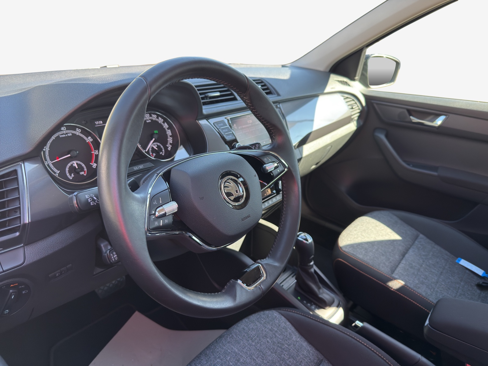 SKODA Fabia 1.0 TSI Clever DSG-image-13