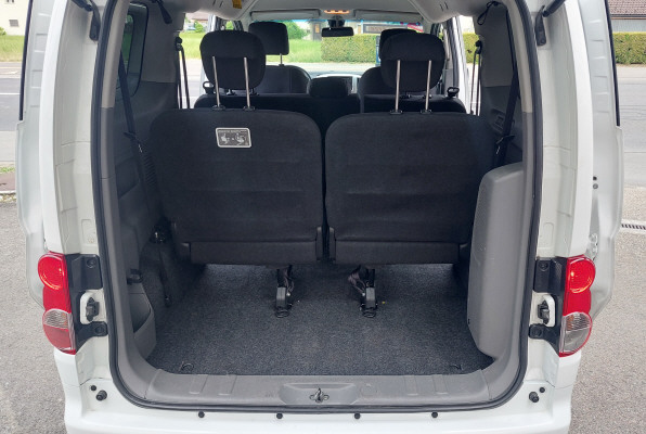 NISSAN NV200 1.5dCi Evalia Tekna-image-13
