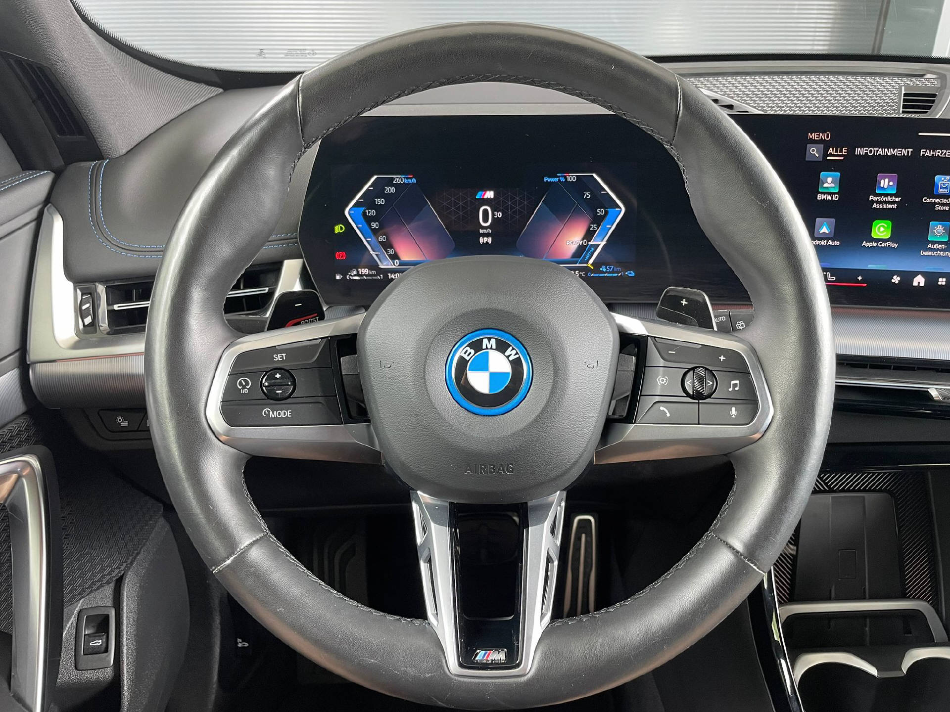 BMW X1 25e xDrive paddles-image-7