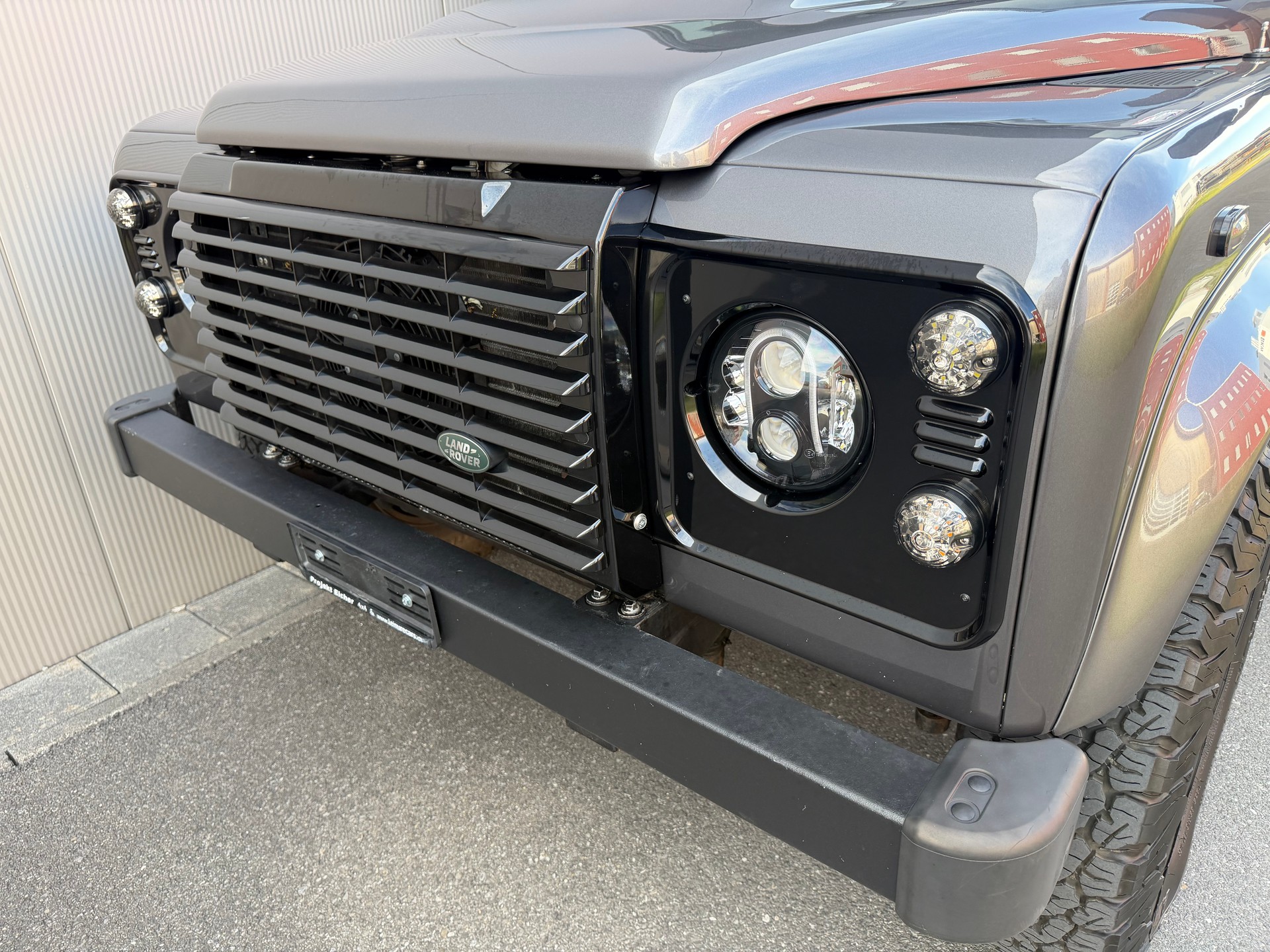 LAND ROVER Defender 110 2.2 TD4 67YRS *verzinkt*-image-17