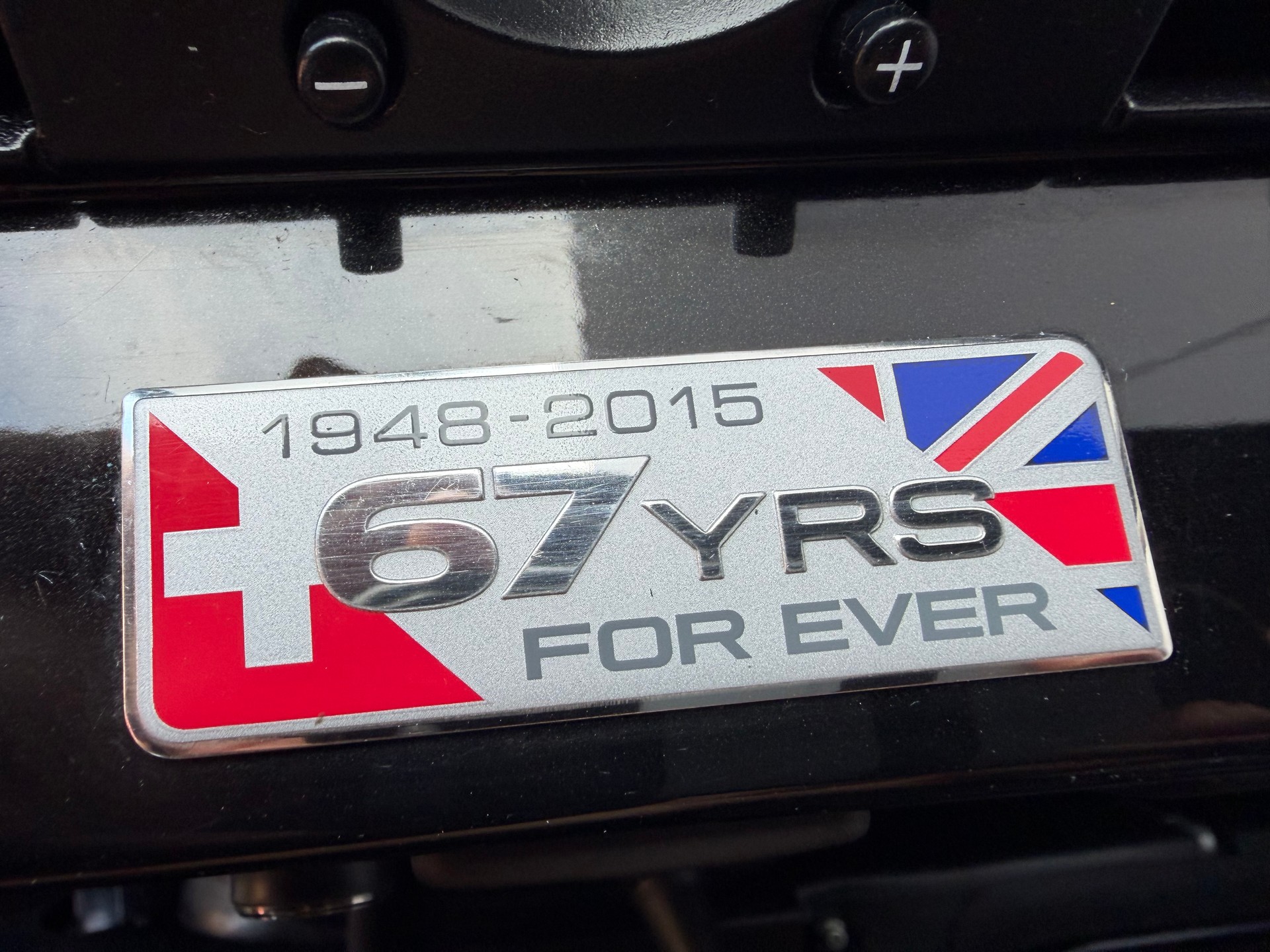 LAND ROVER Defender 110 2.2 TD4 67YRS *verzinkt*-image-23