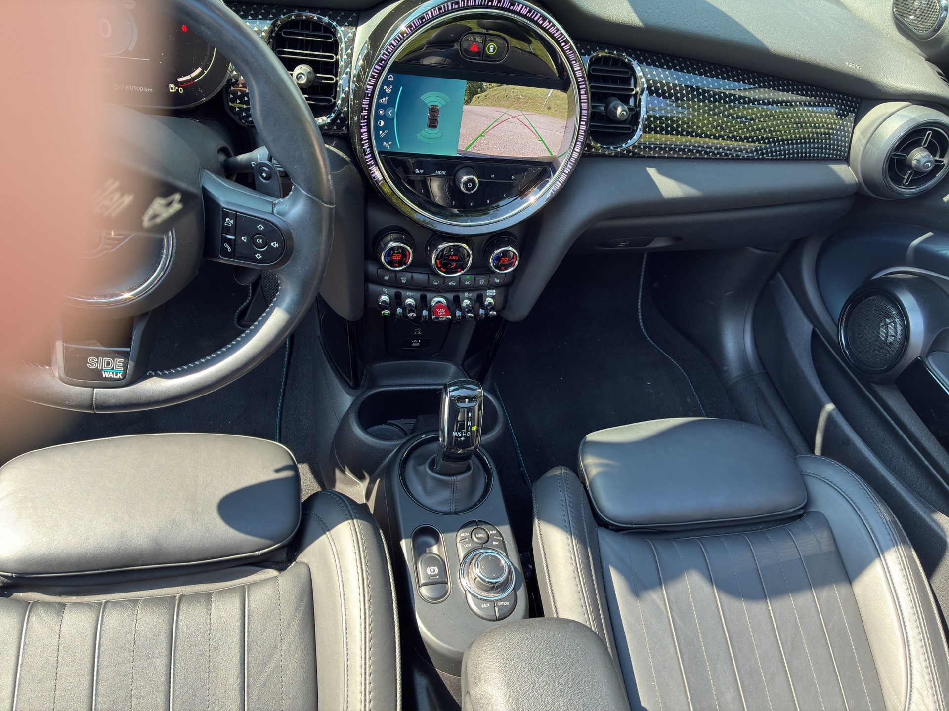 MINI Cabrio Cooper S SDKG-image-13