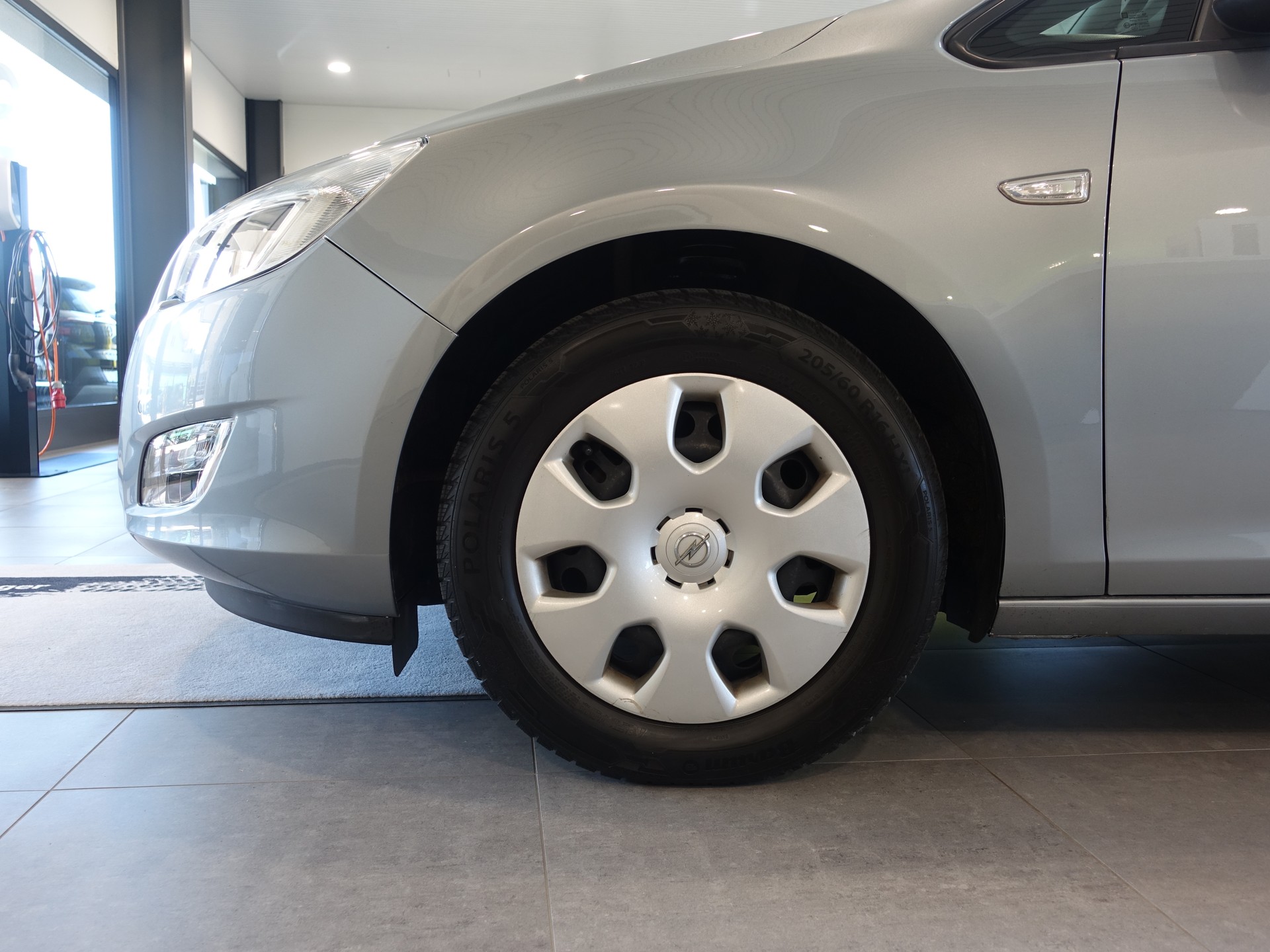 OPEL Astra 1.4i Turbo Enjoy-image-13