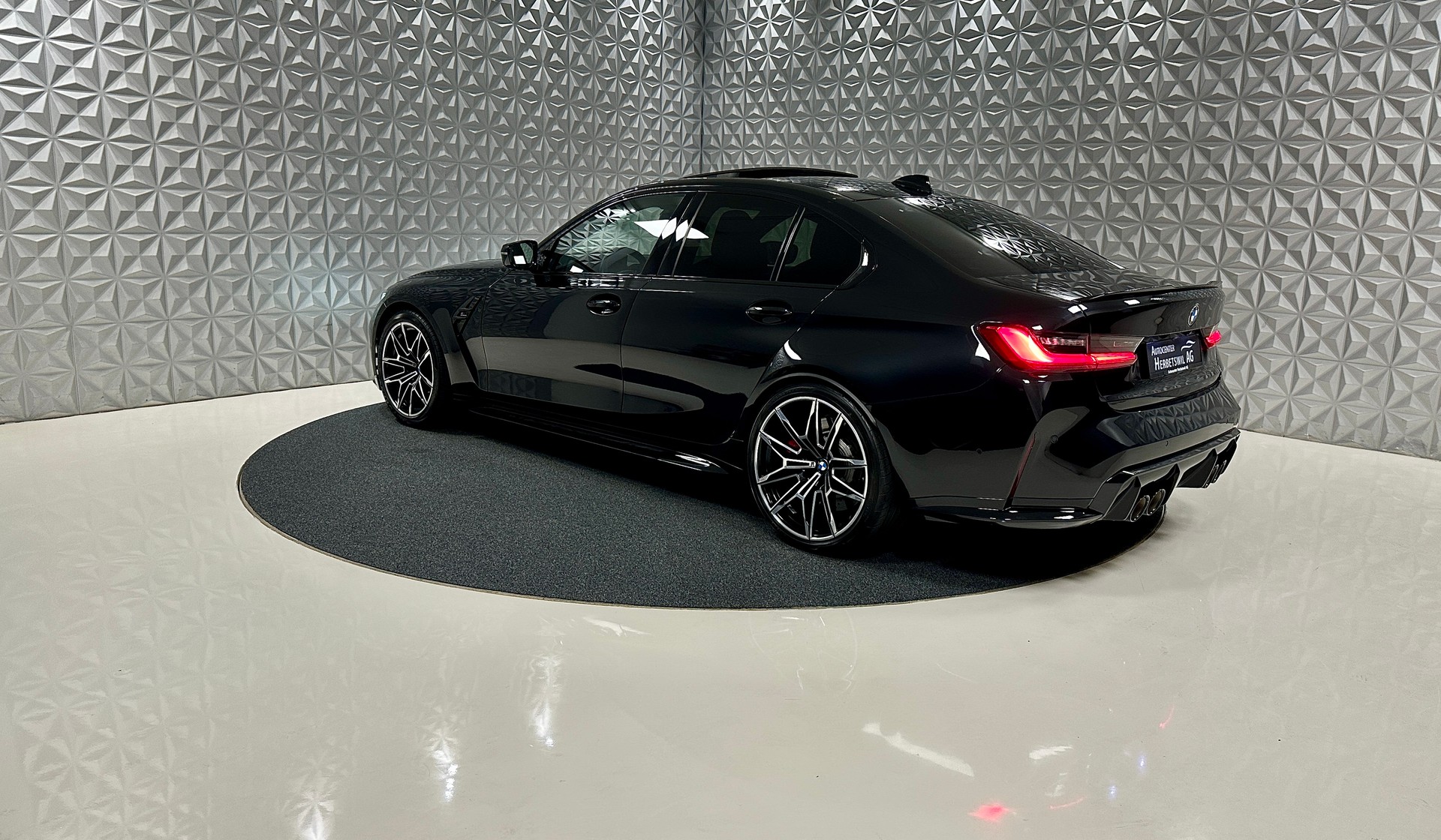 BMW M3 Competition-image-6