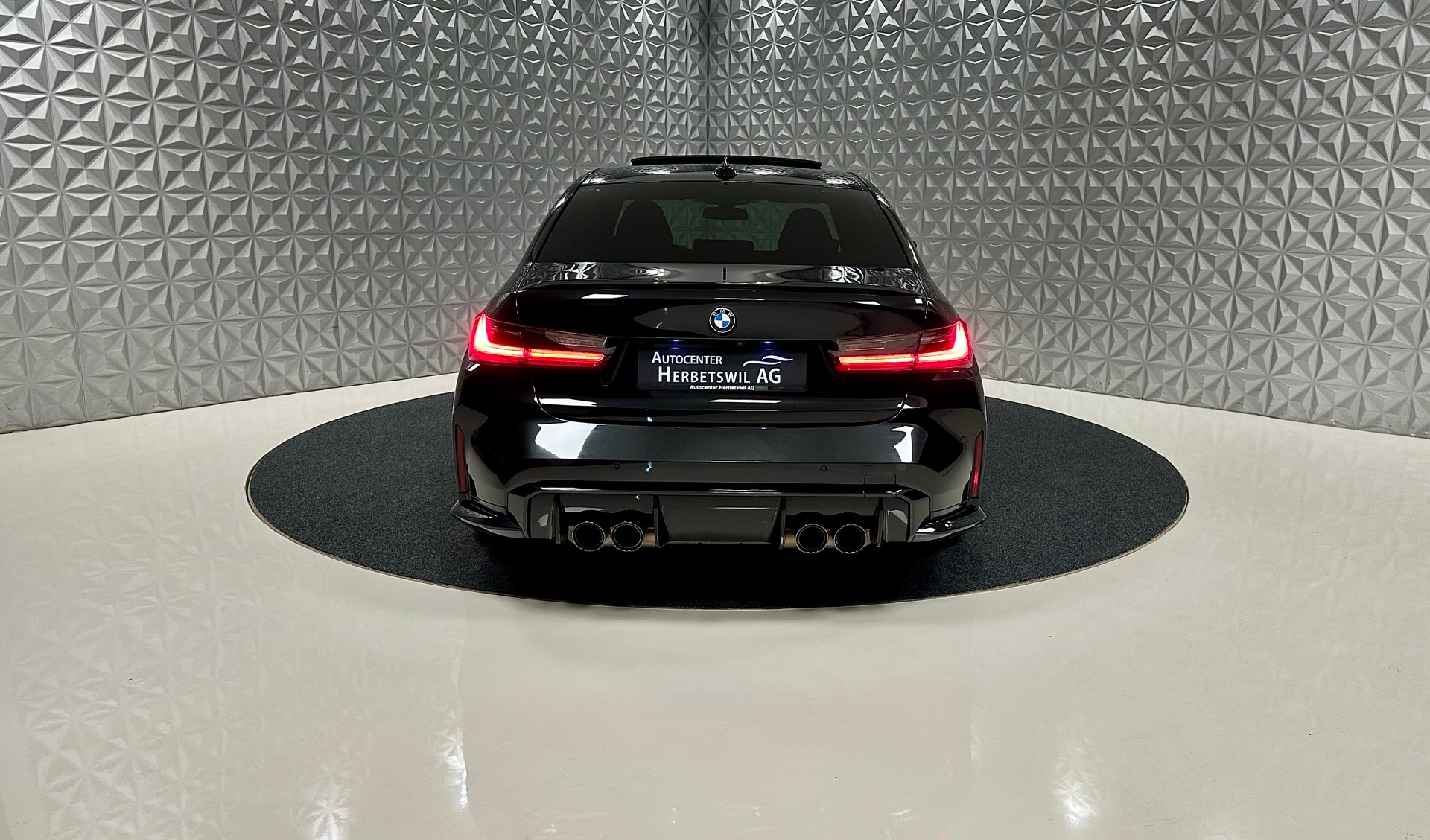 BMW M3 Competition-image-5