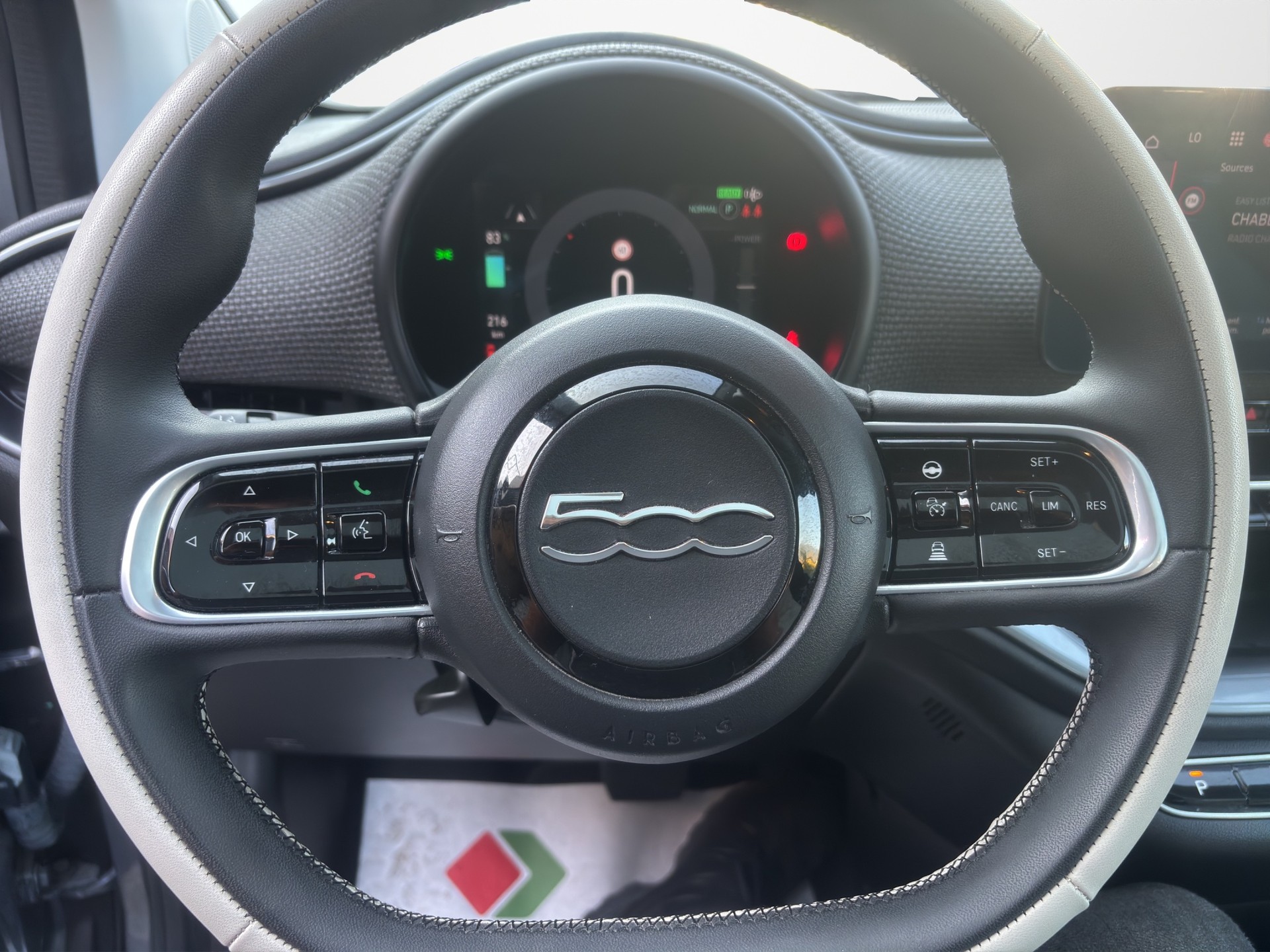 FIAT 500 electric 87 kW La Prima-image-9