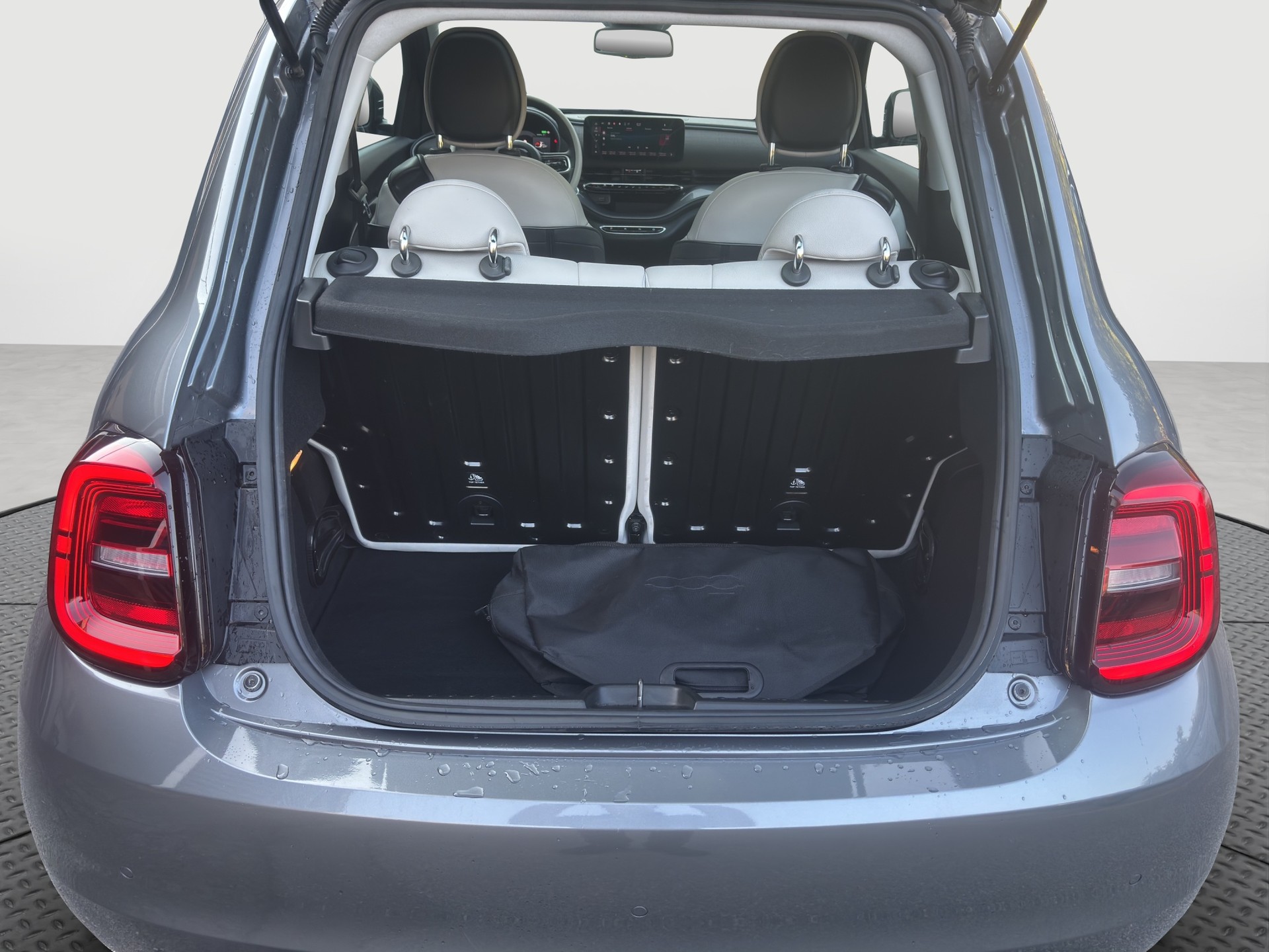 FIAT 500 electric 87 kW La Prima-image-14