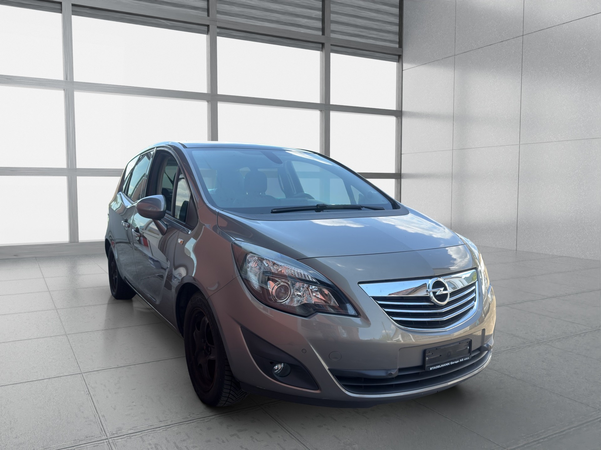 OPEL Meriva 1.7 CDTi Cosmo Automatic-image-2