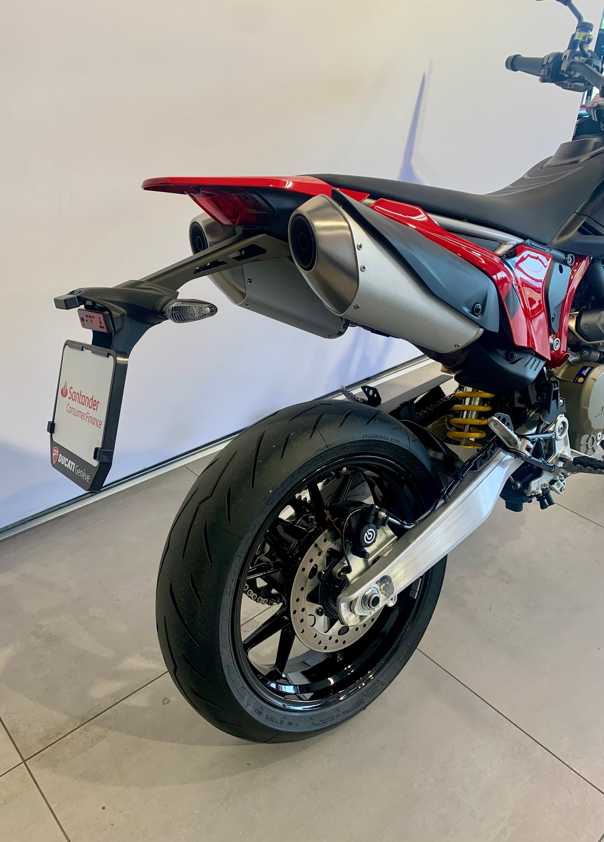 DUCATI Hypermotard 698 Mono-image-7