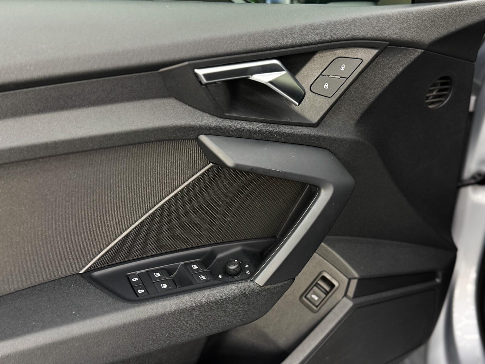 AUDI A3 Sportback 35 TFSI advanced S-tronic-image-19