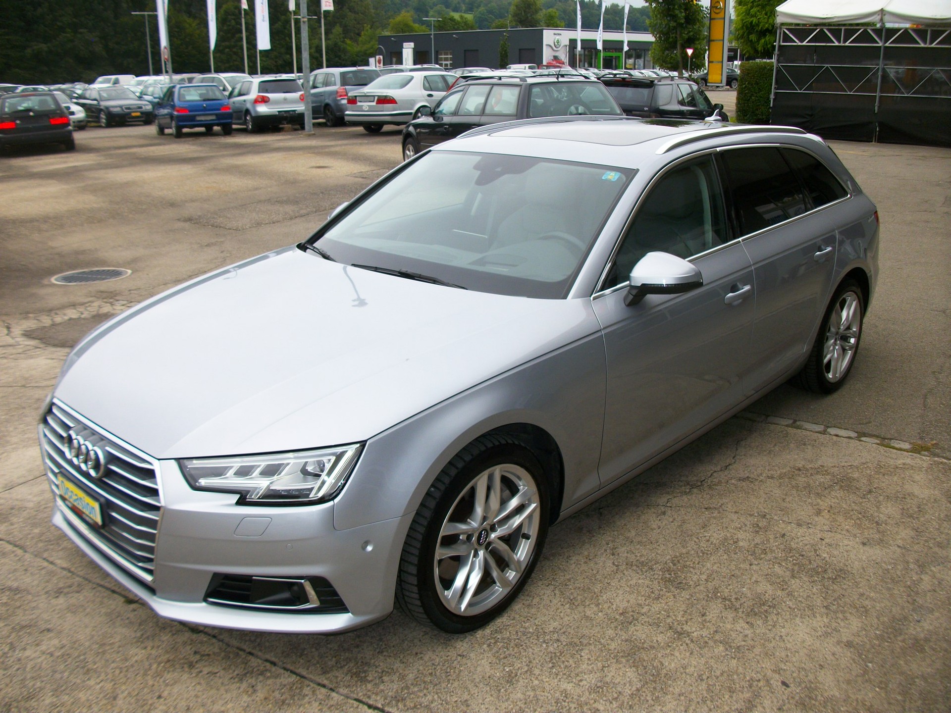 AUDI A4 Avant 3.0 TDI Sport quattro tiptronic-image-9