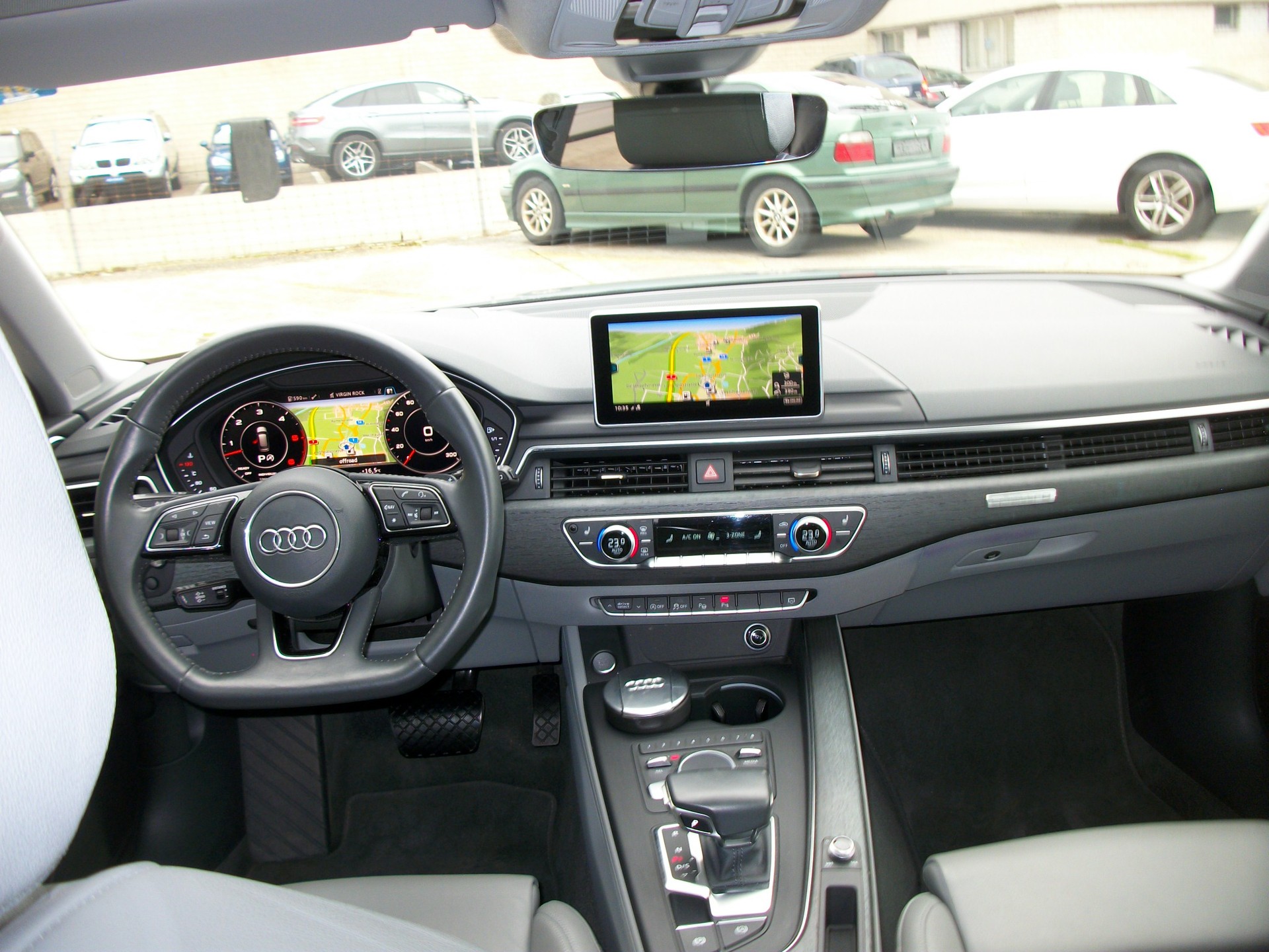 AUDI A4 Avant 3.0 TDI Sport quattro tiptronic-image-10