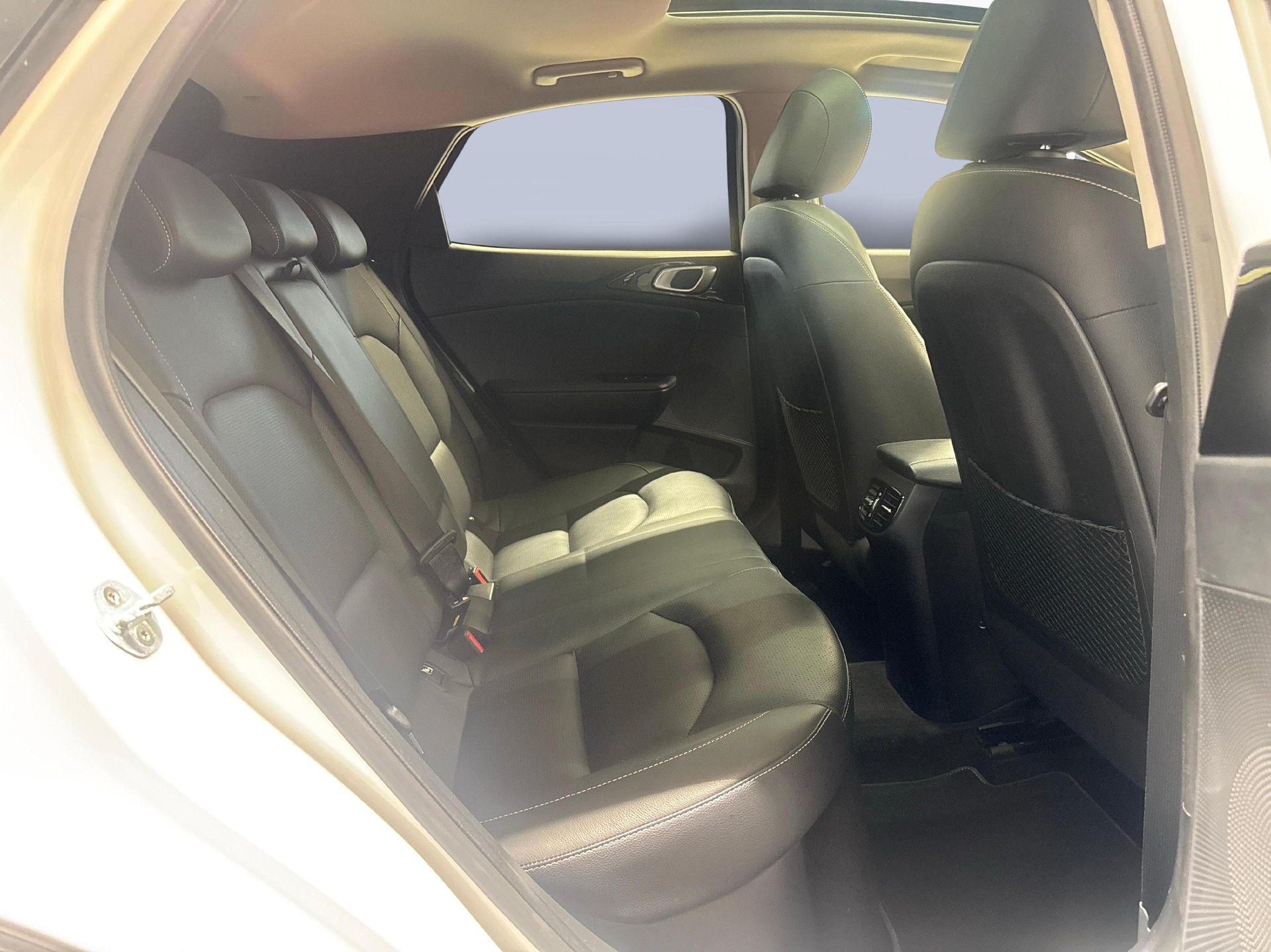 KIA XCeed 1.6 GDi Plug-in Hybrid Style + Ruote invernali incluse-image-11