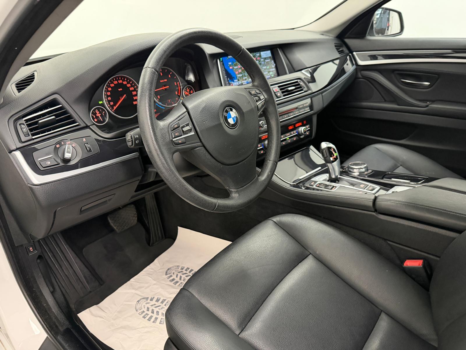BMW 520d-image-9