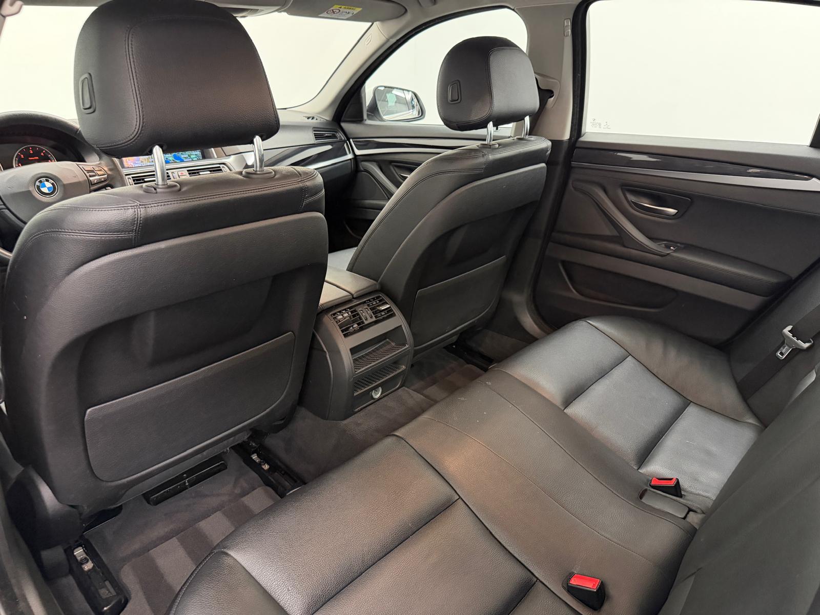 BMW 520d-image-11