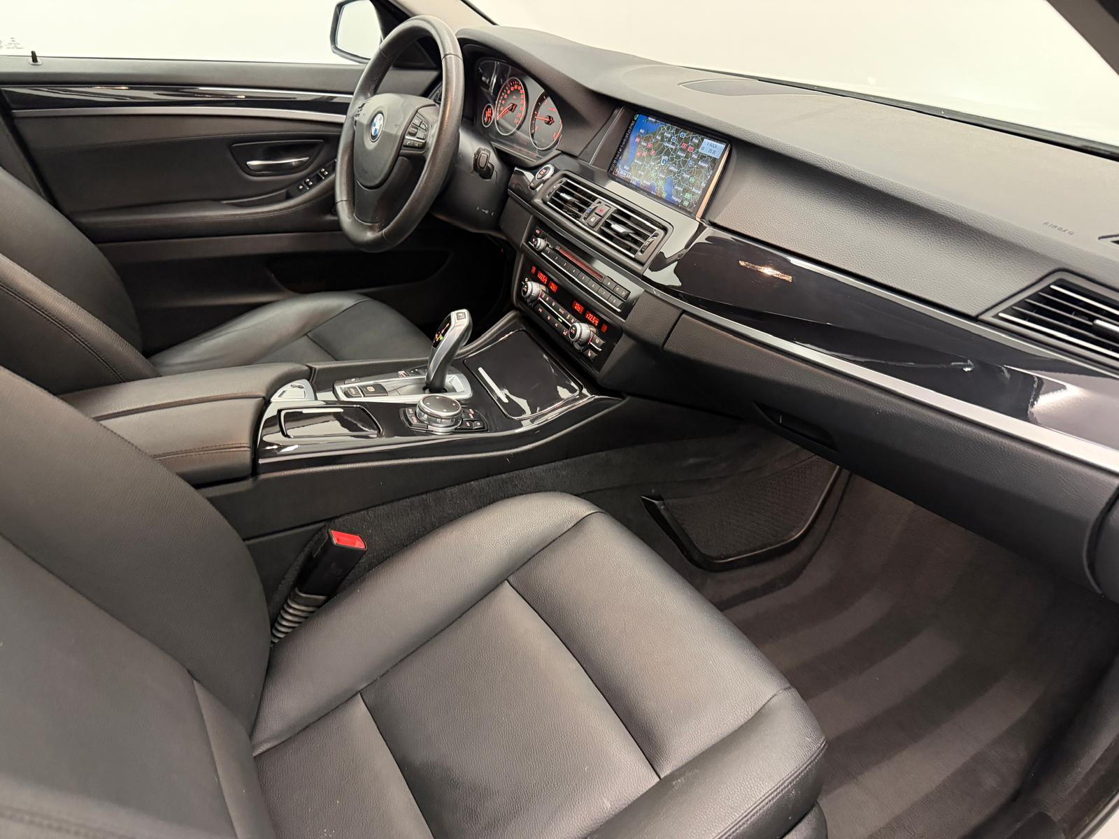 BMW 520d-image-10