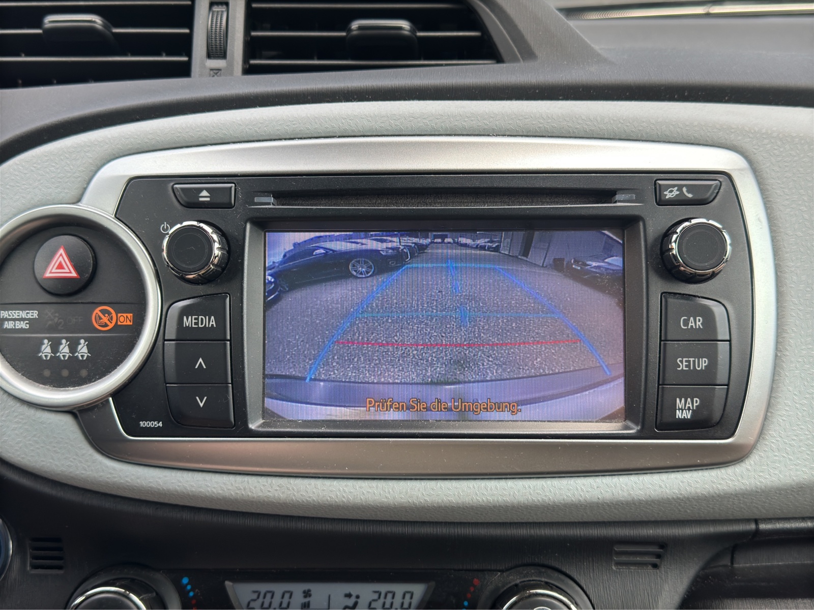 TOYOTA Yaris 1.5 VVT-i Hybrid Sol Premium CVT-image-12