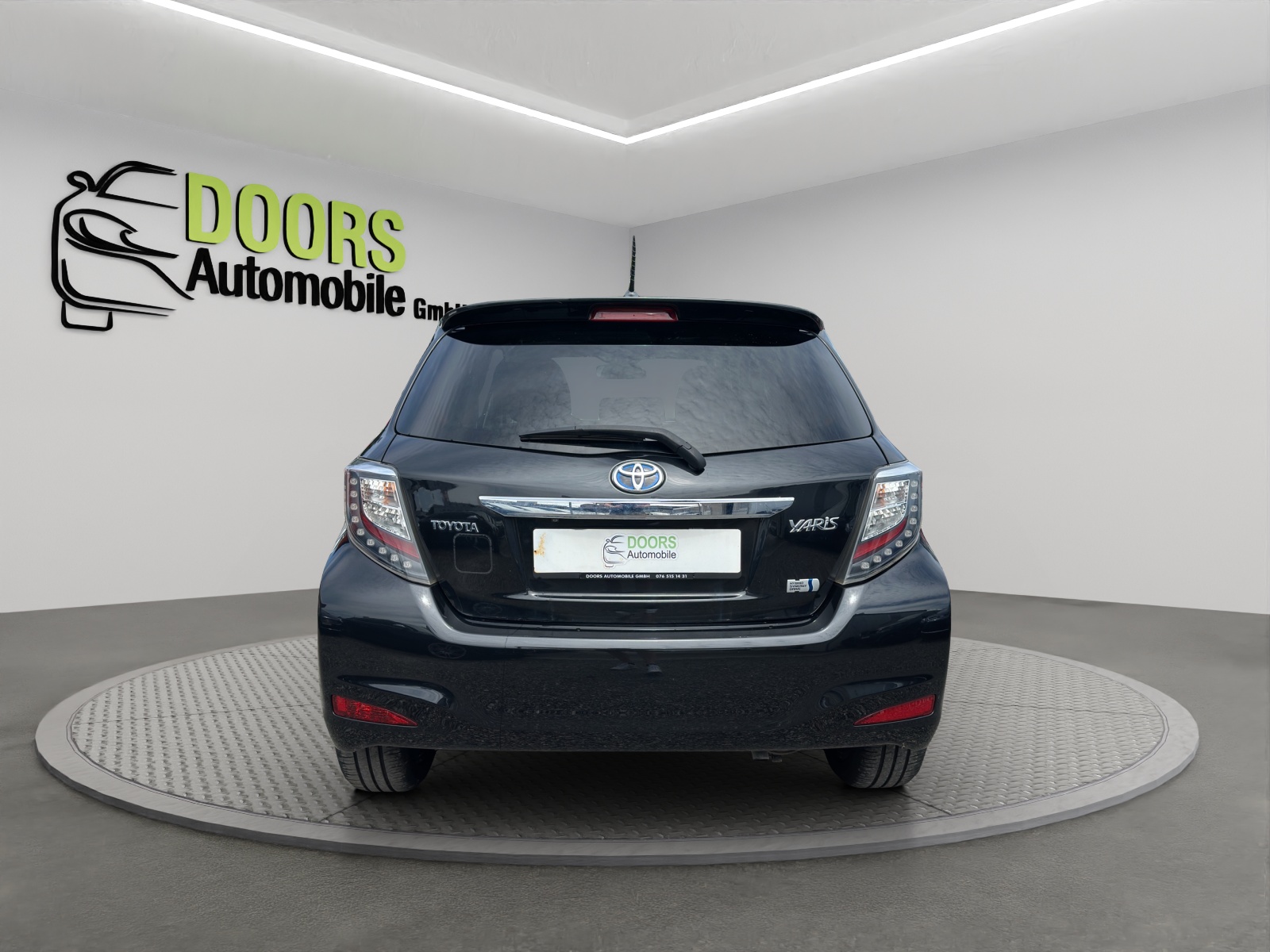 TOYOTA Yaris 1.5 VVT-i Hybrid Sol Premium CVT-image-4