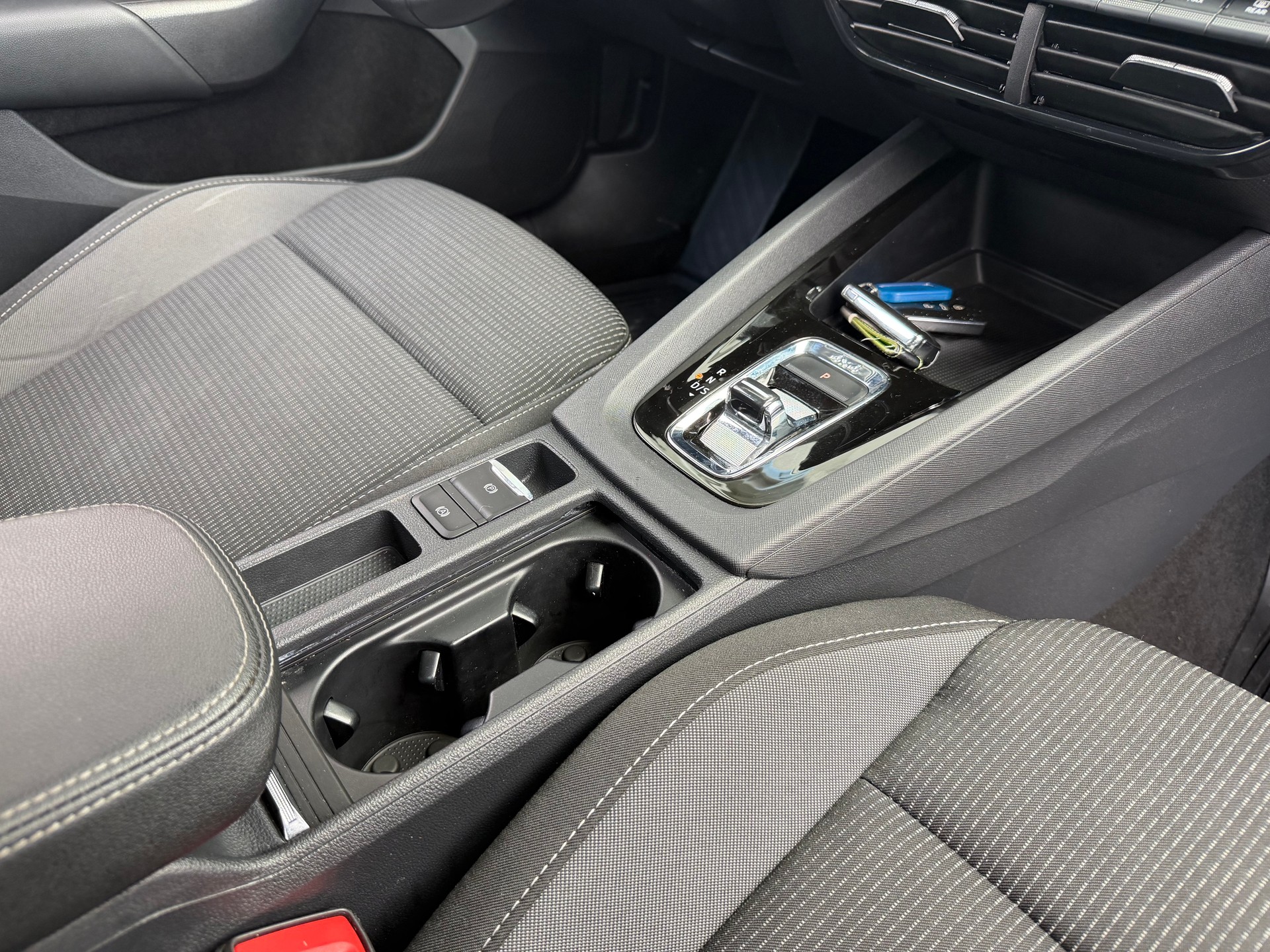 SKODA Octavia Combi 2.0 TDI DSG Ambition 4x4-image-12