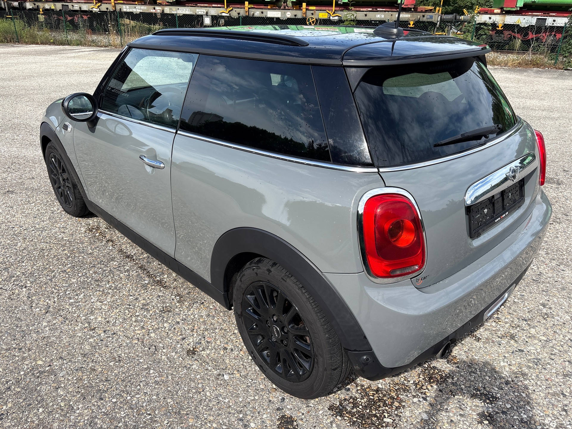MINI Cooper Steptronic-image-4