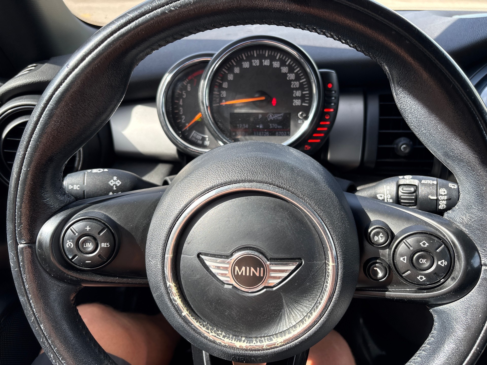 MINI Cooper Steptronic-image-11