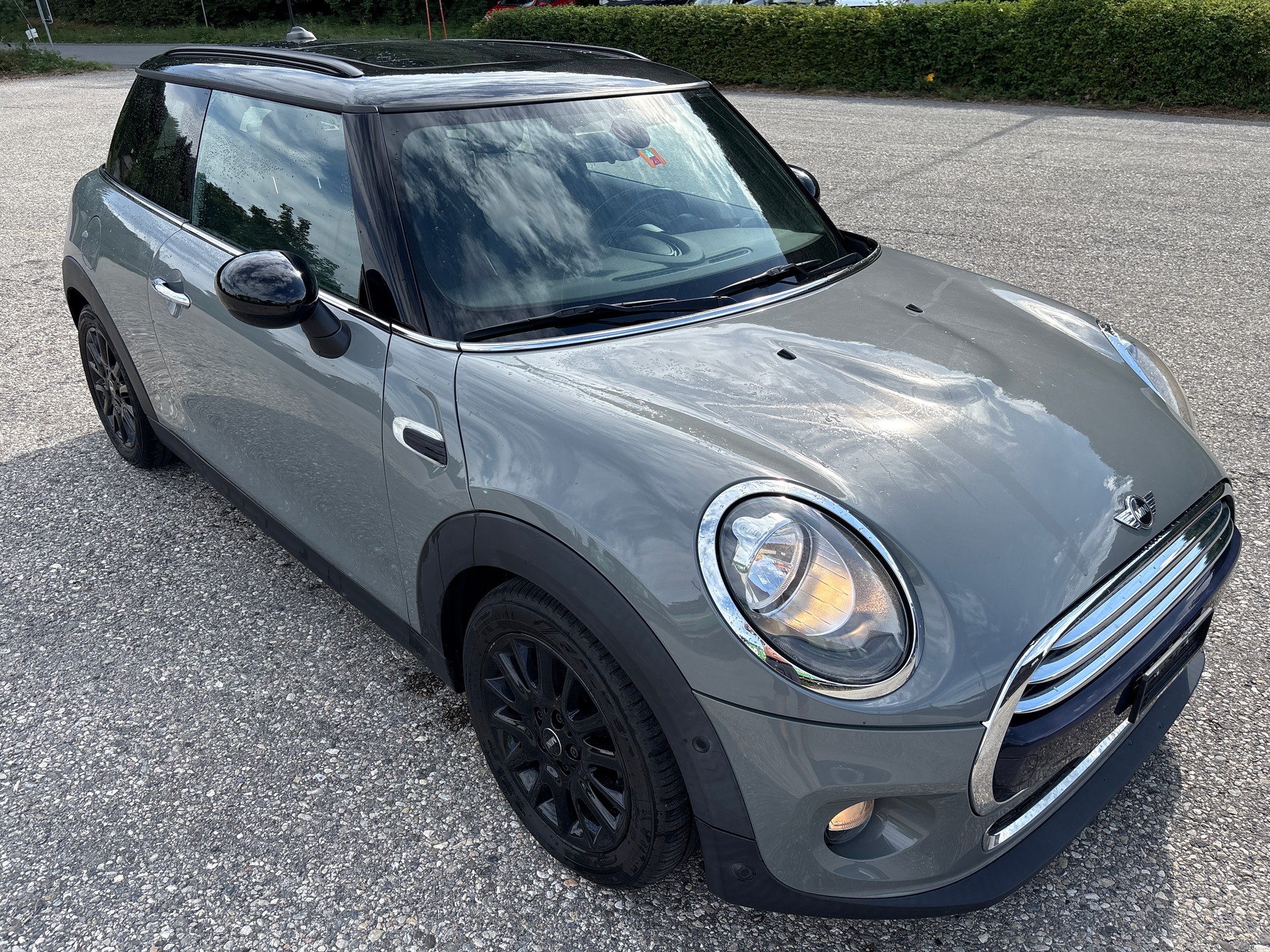 MINI Cooper Steptronic-image-2
