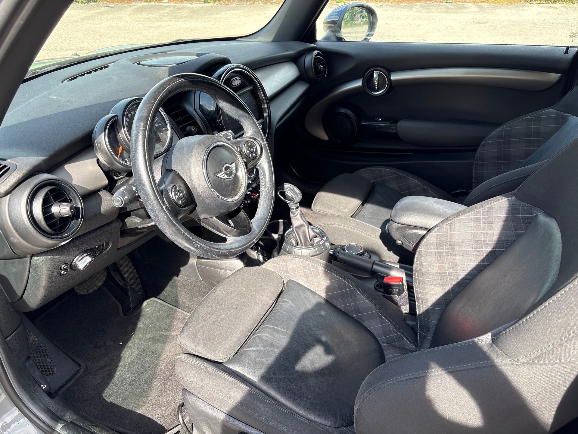 MINI Cooper Steptronic-image-9