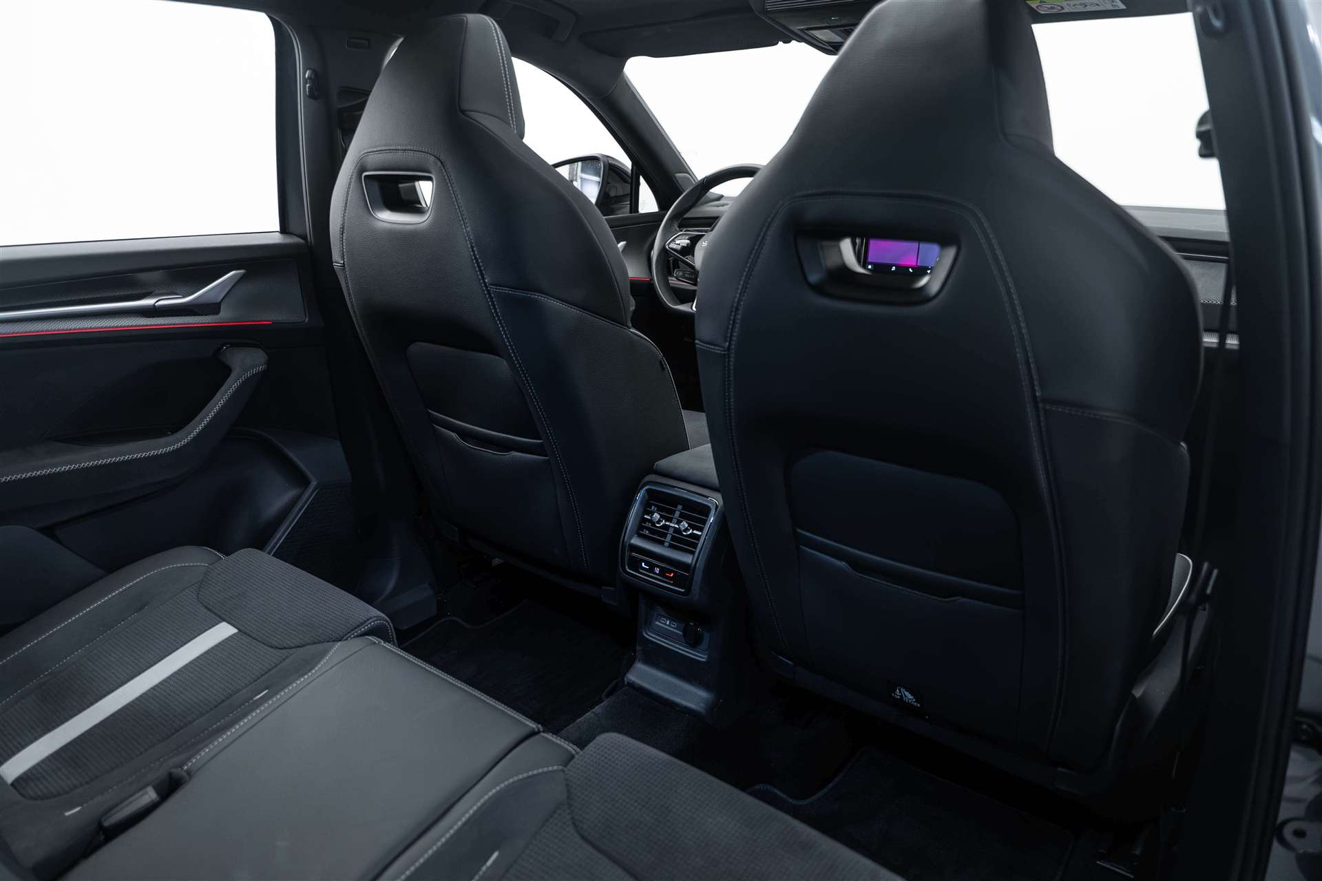 SKODA Kodiaq 2.0 TDI Sportline DSG-Automat-image-12