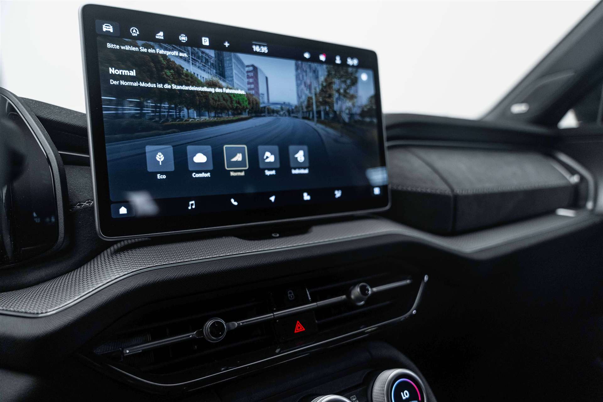 SKODA Kodiaq 2.0 TDI Sportline DSG-Automat-image-25