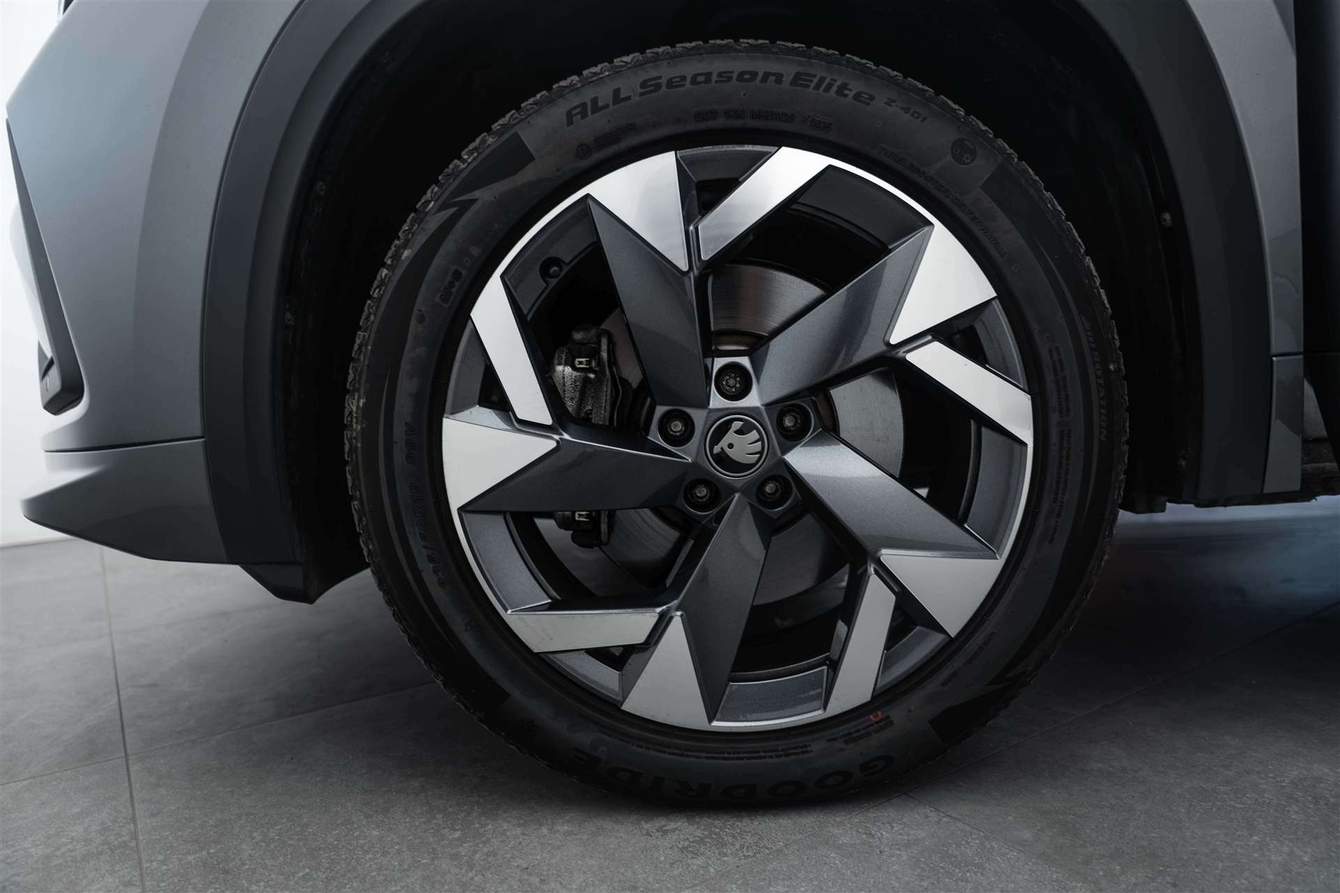 SKODA Kodiaq 2.0 TDI Sportline DSG-Automat-image-5