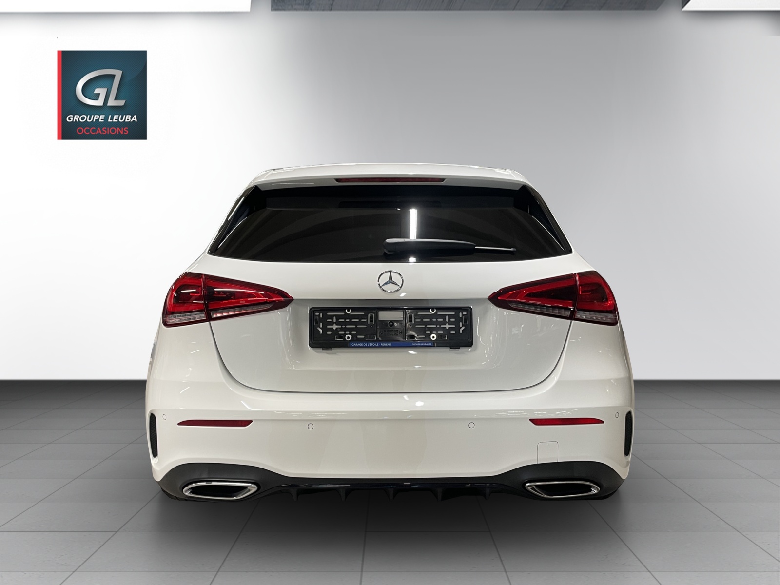 MERCEDES-BENZ A 220 AMG Line 4Matic-image-4
