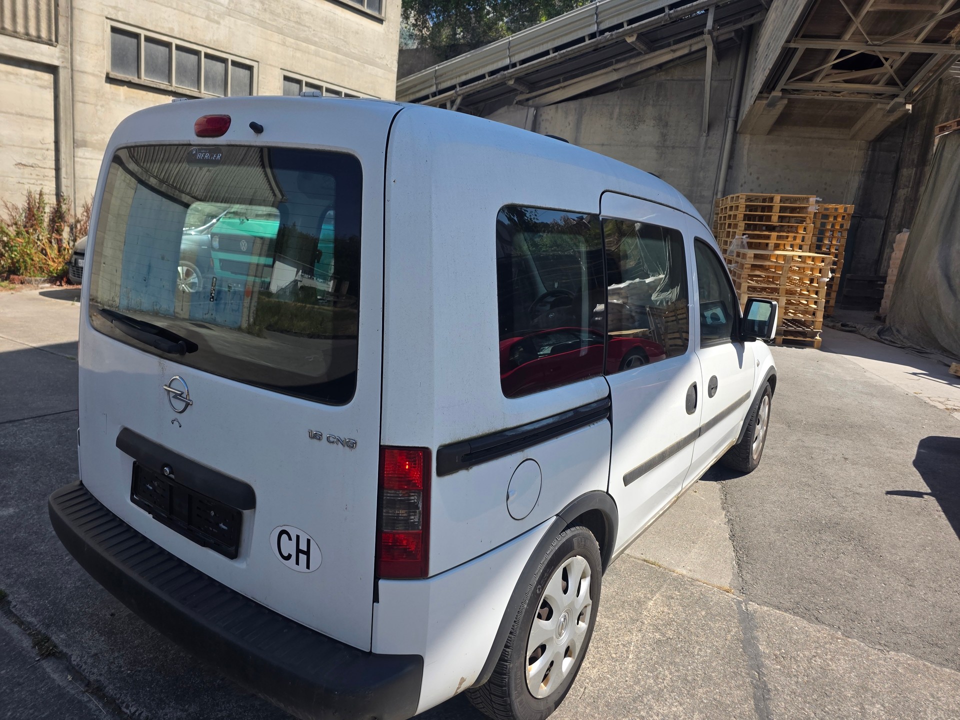 OPEL Combo Tour 1.6 CNG-image-0